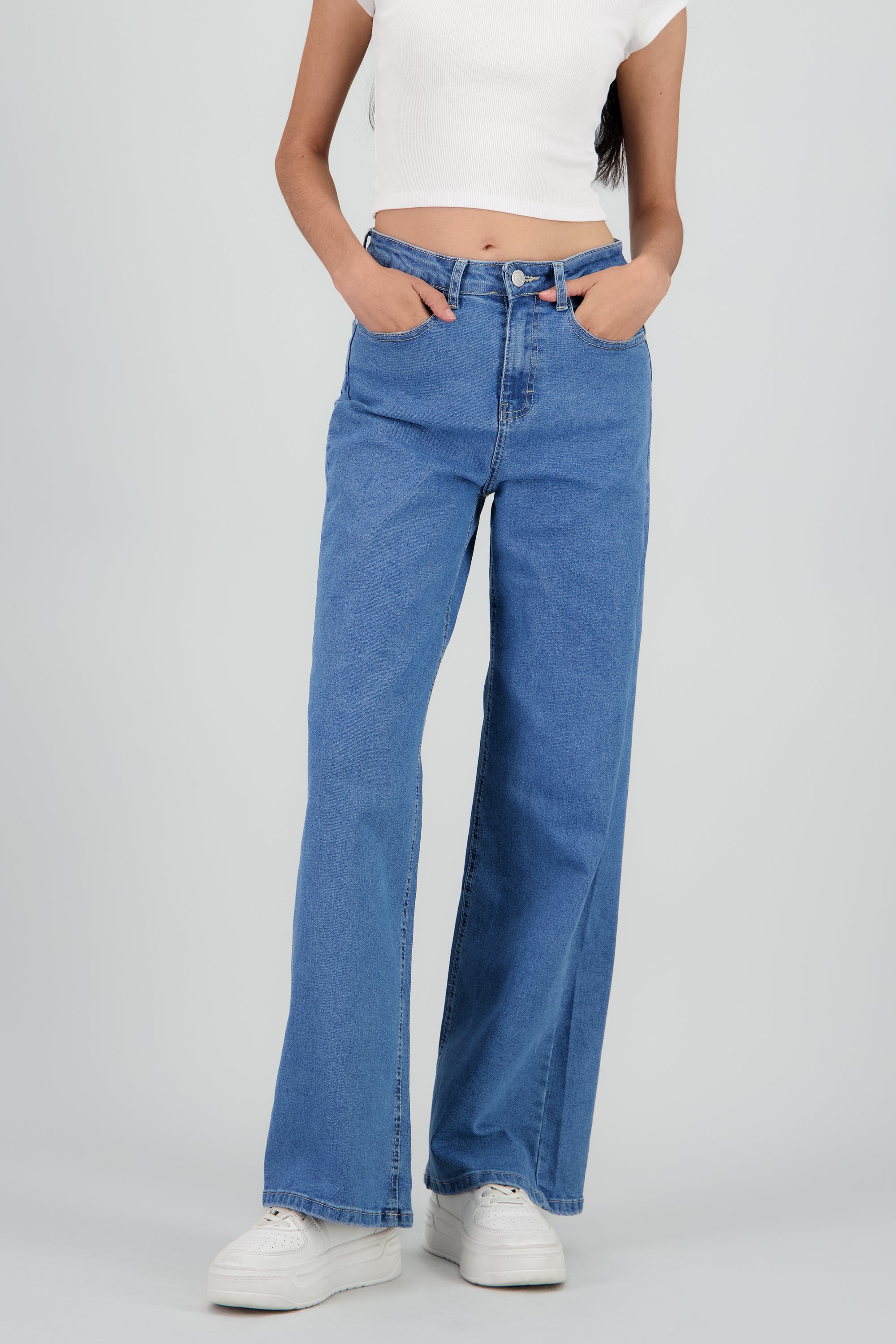 Jeans wide leg amplios BLEACHED