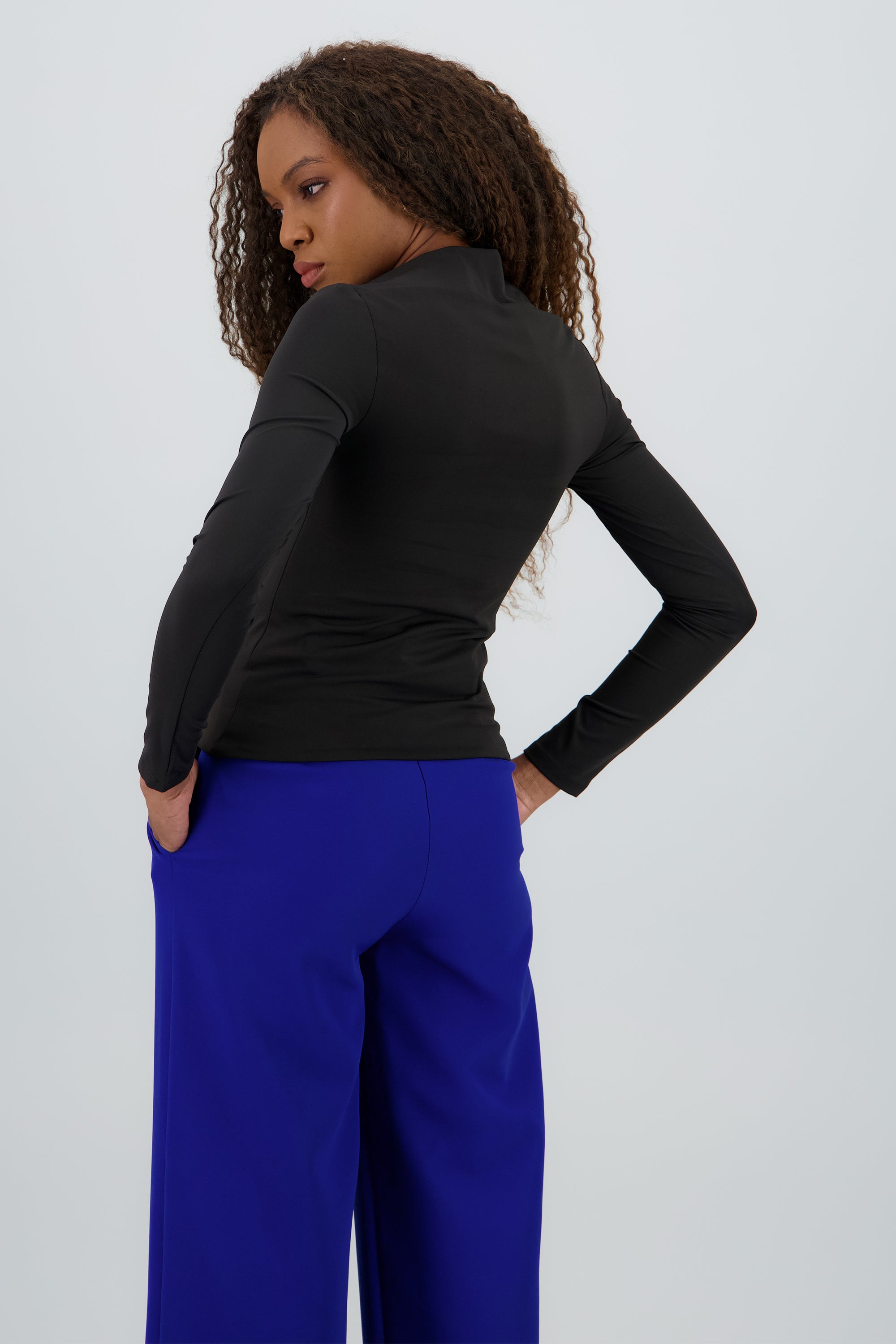 Top liso m/l Hyps NEGRO