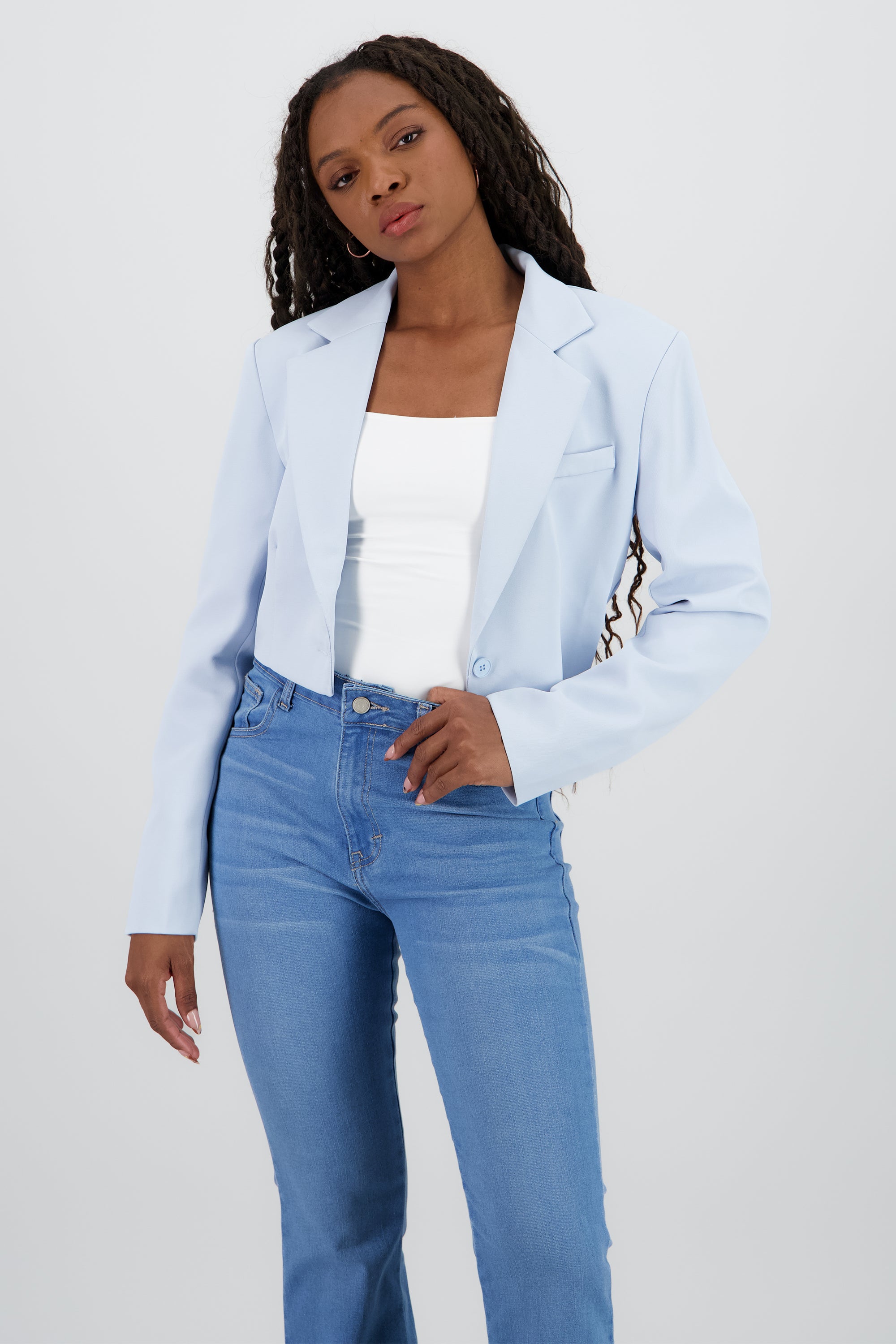 Blazer cropped liso AZUL REY