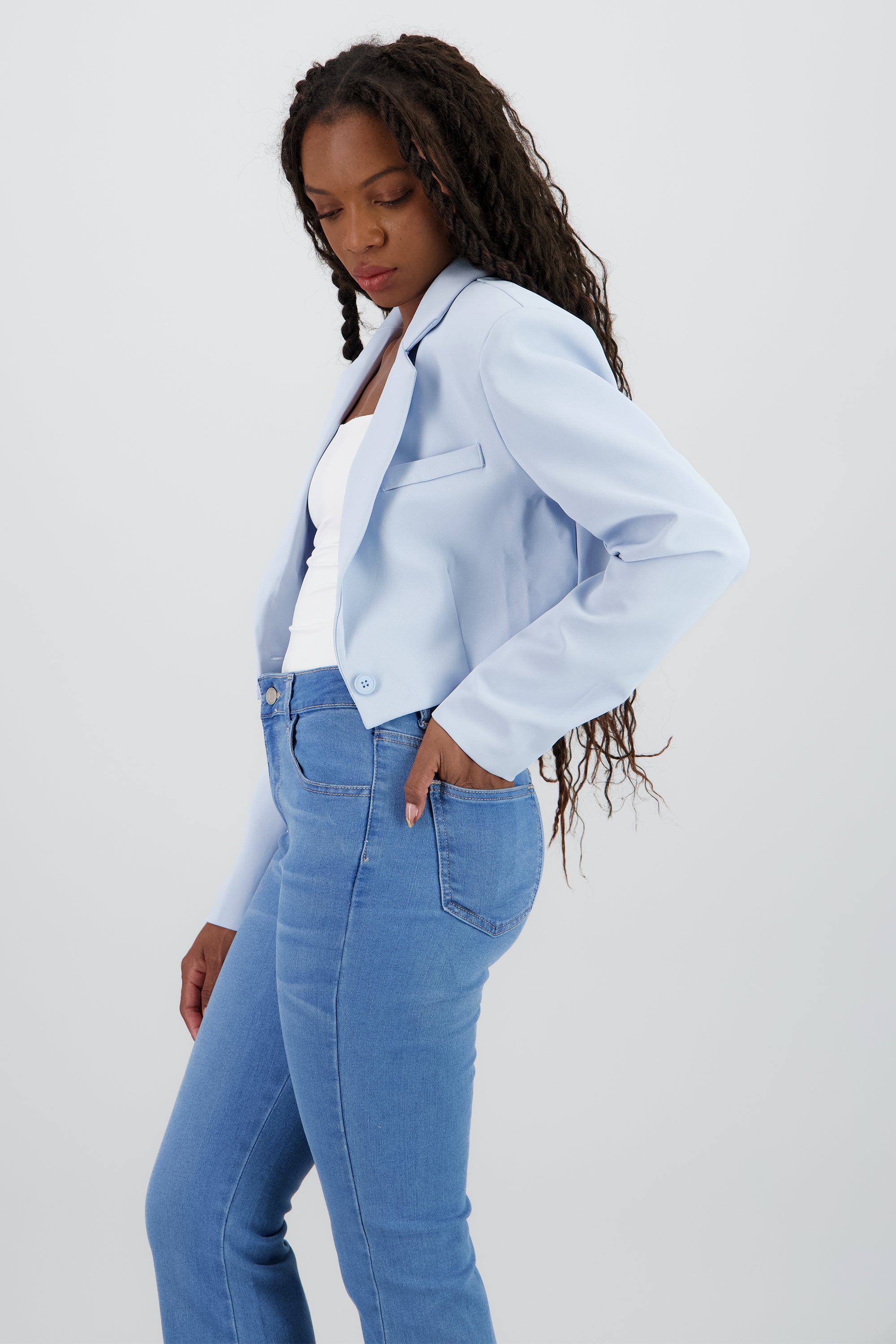 Blazer cropped liso AZUL REY