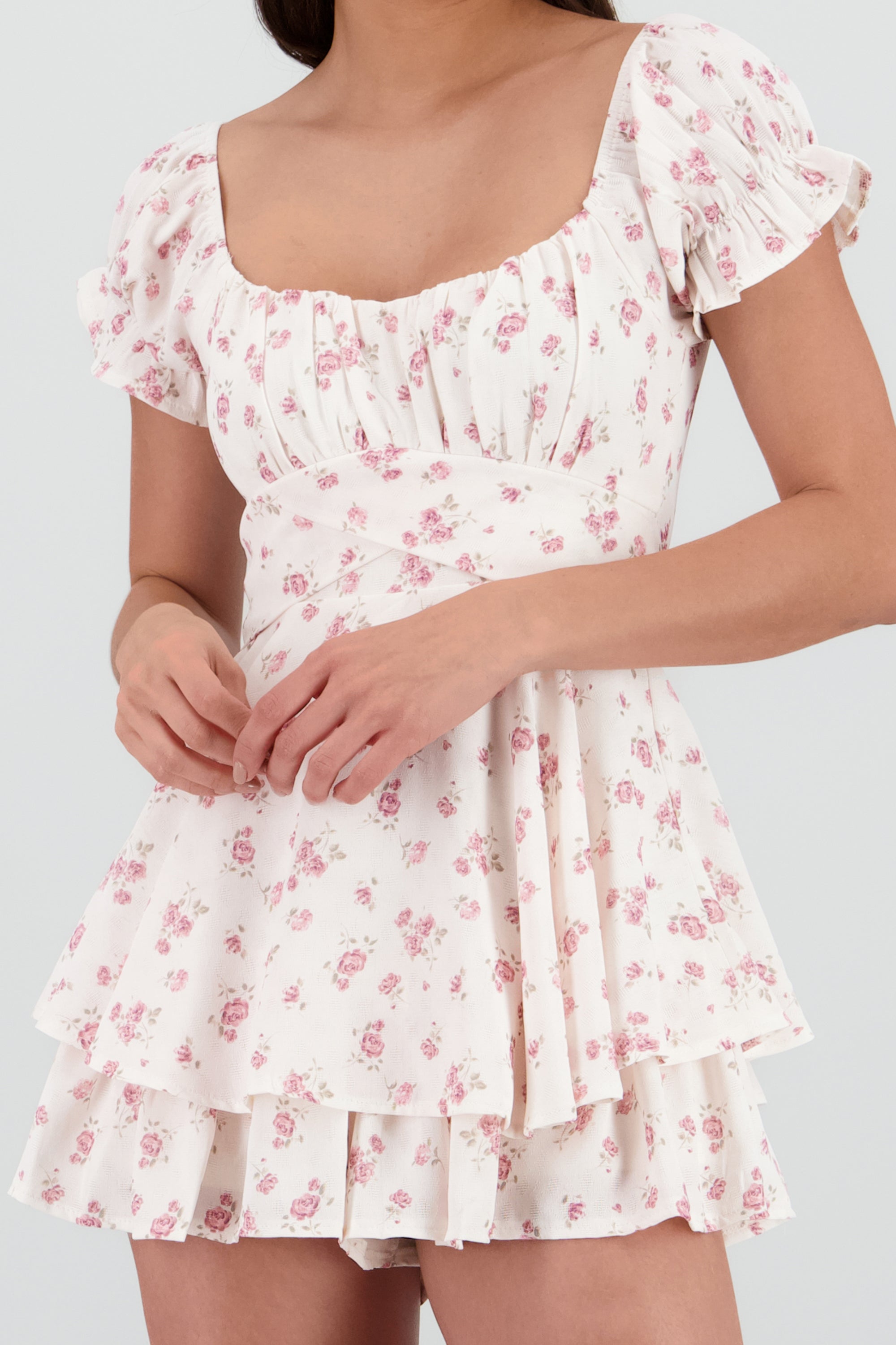 Romper olanes textura flores BLANCO COMBO