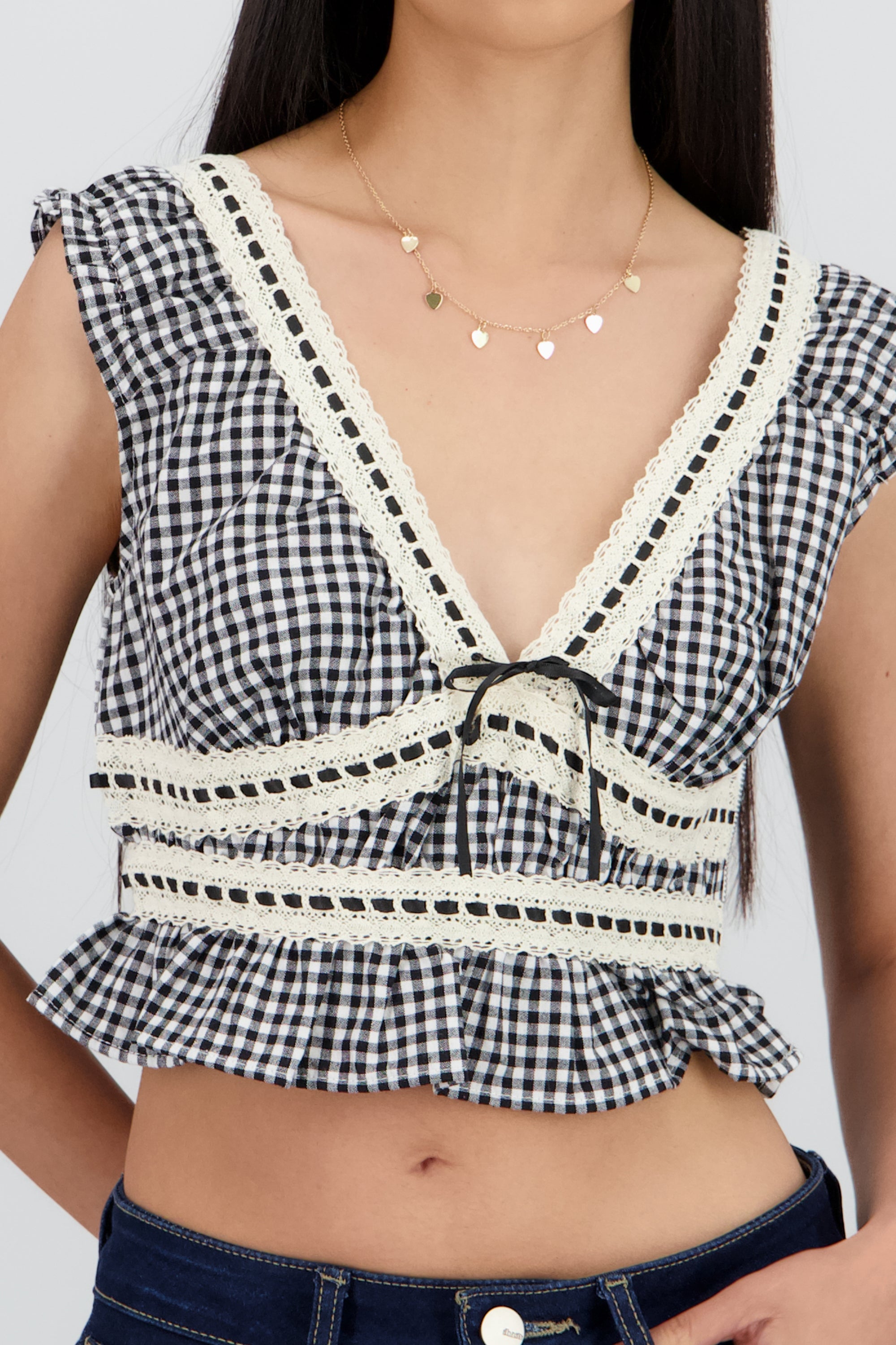 Blusa gingham escote v NEGRO COMBO