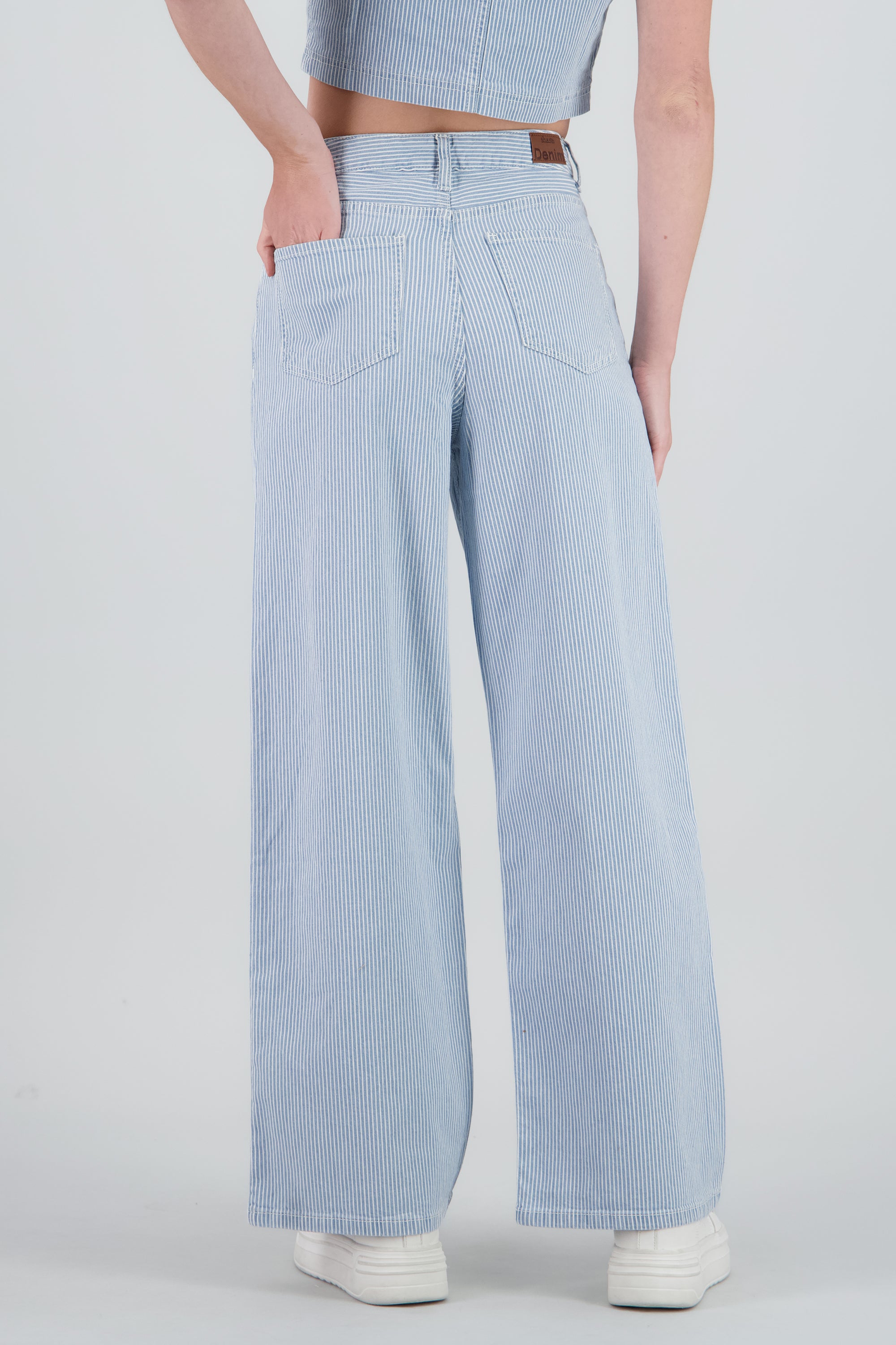 Jeans straight rayas BLEACHED