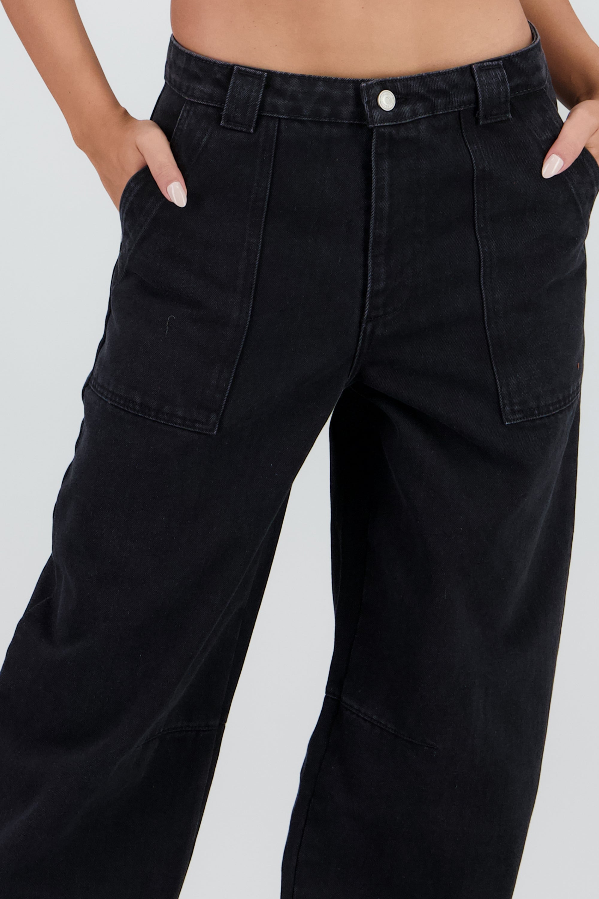 Jeans baggy con pinza NEGRO