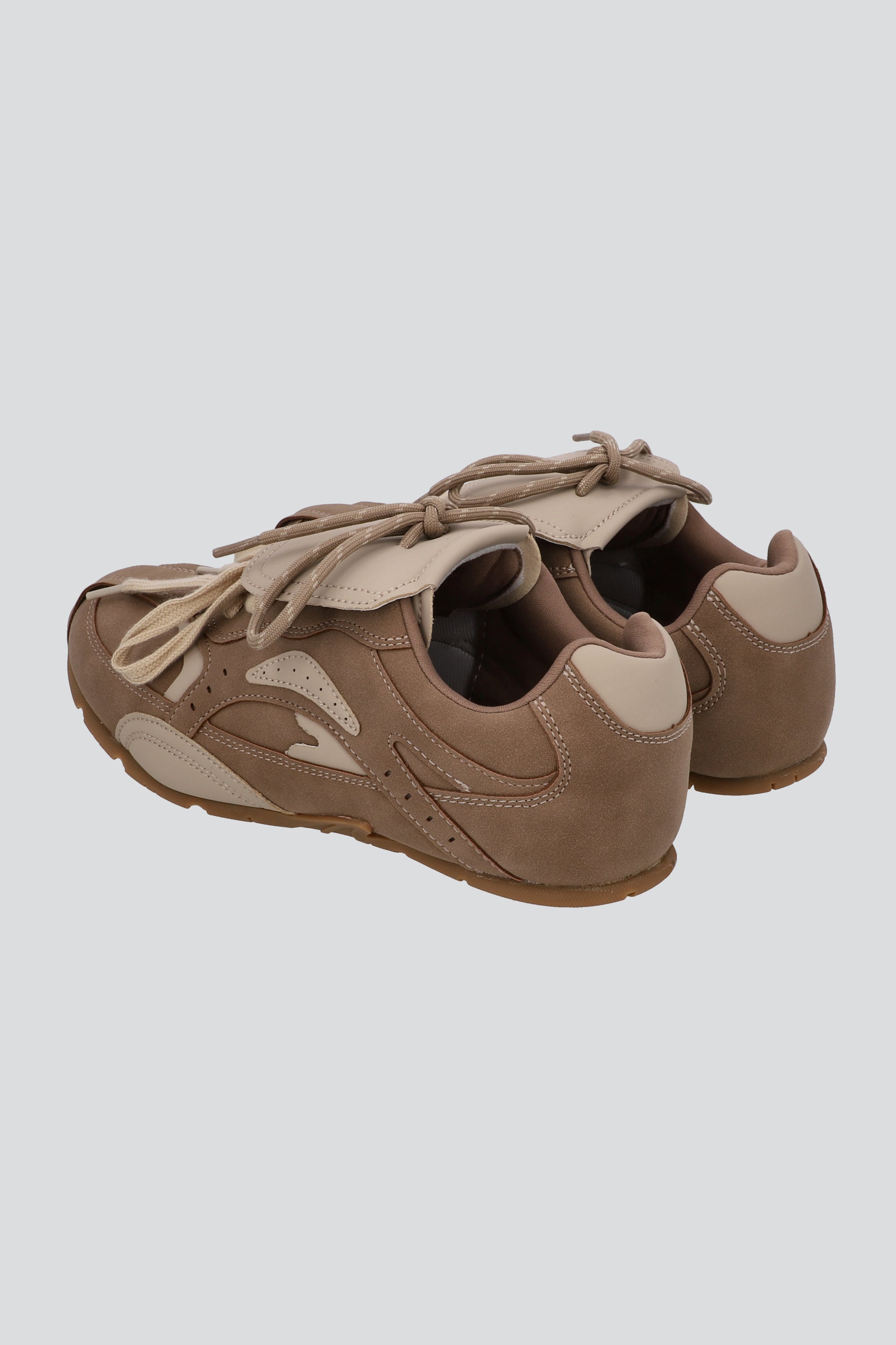 Tenis secciones lengueta TAUPE