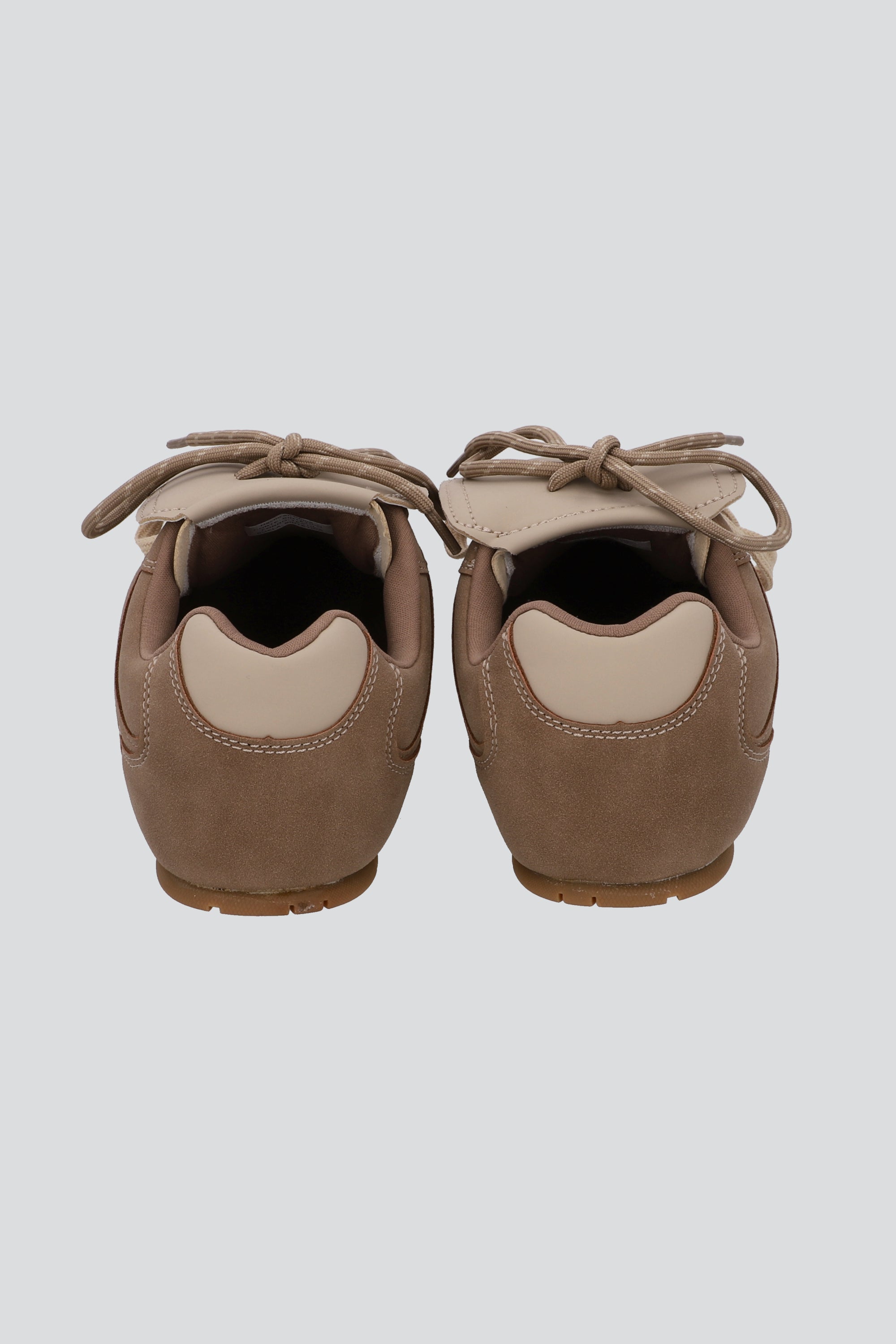 Tenis secciones lengueta TAUPE