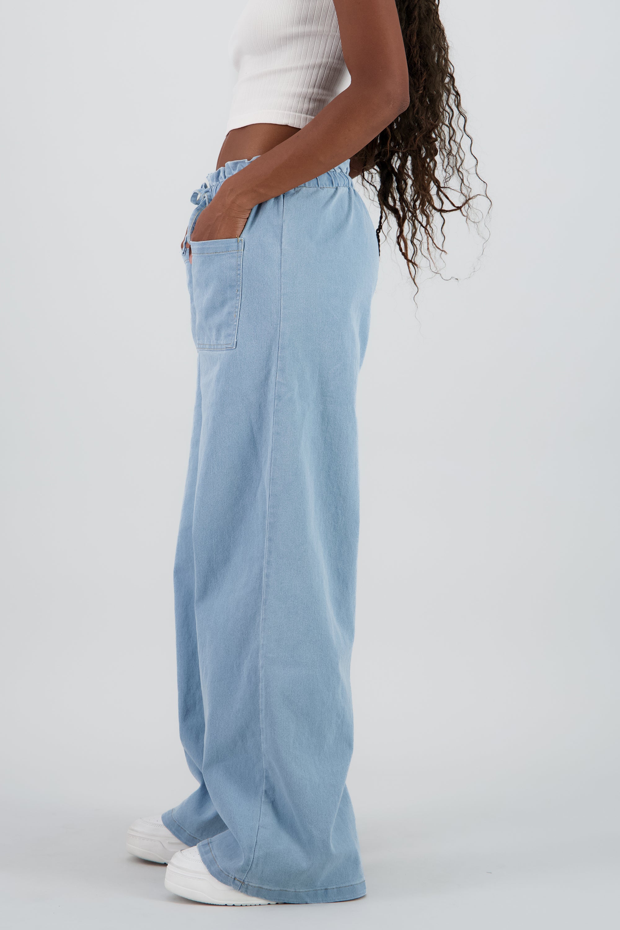 Pantalones denim wide leg MEDIUM WASH
