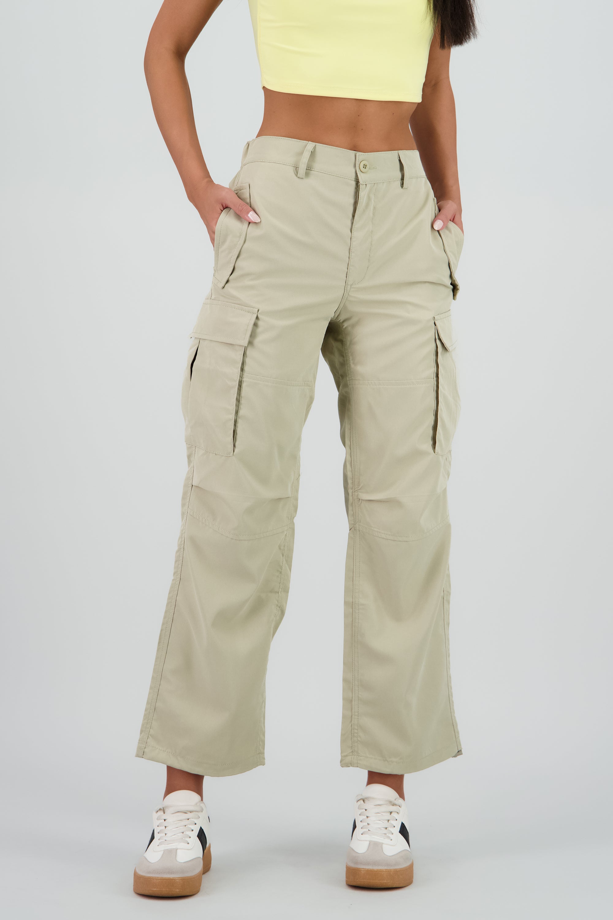 Pantalon parachute liso GREIGE