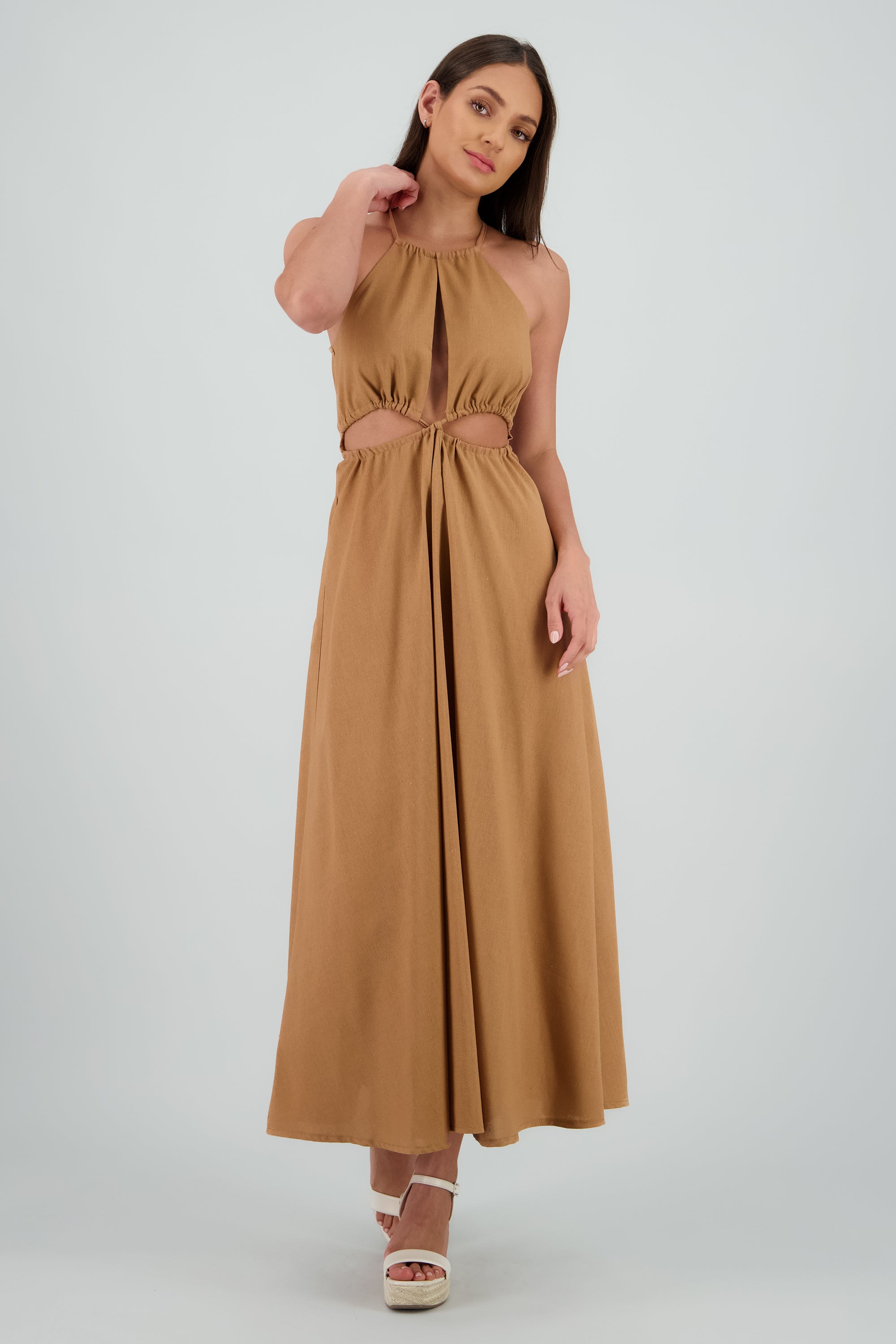 Vestido cut out maxi lino CAMELLO