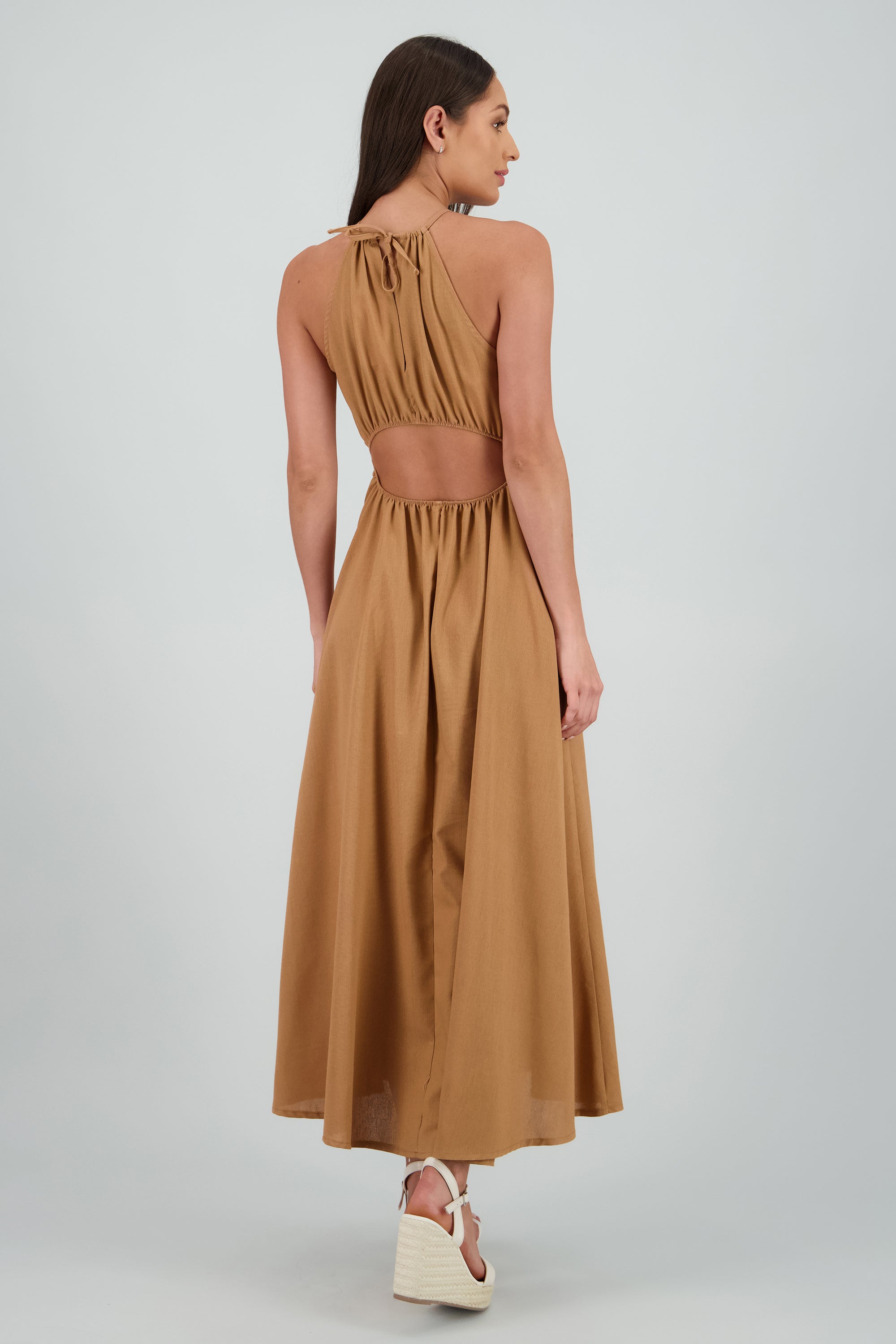 Vestido cut out maxi lino CAMELLO