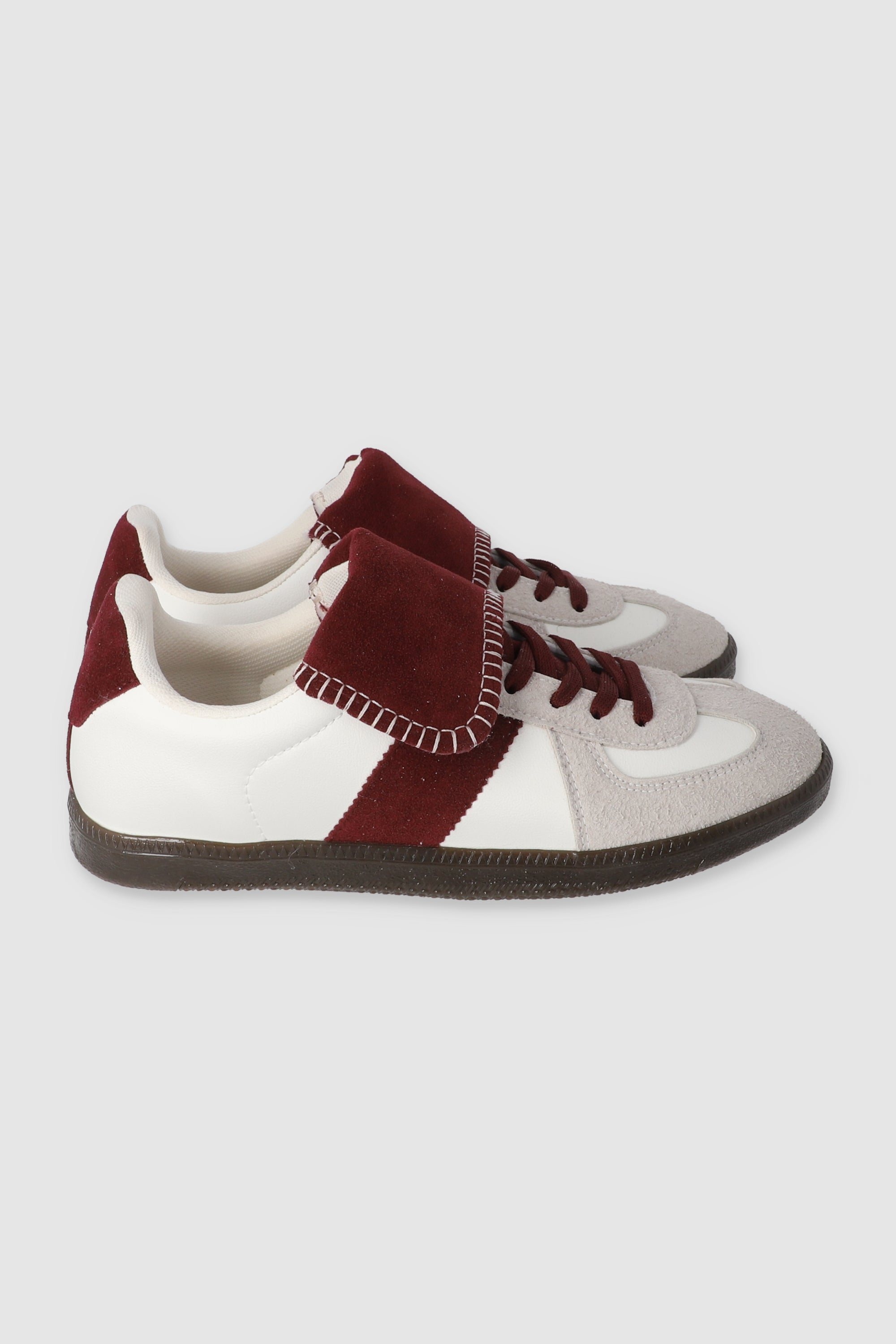 Tenis casual lengueta suede VINO