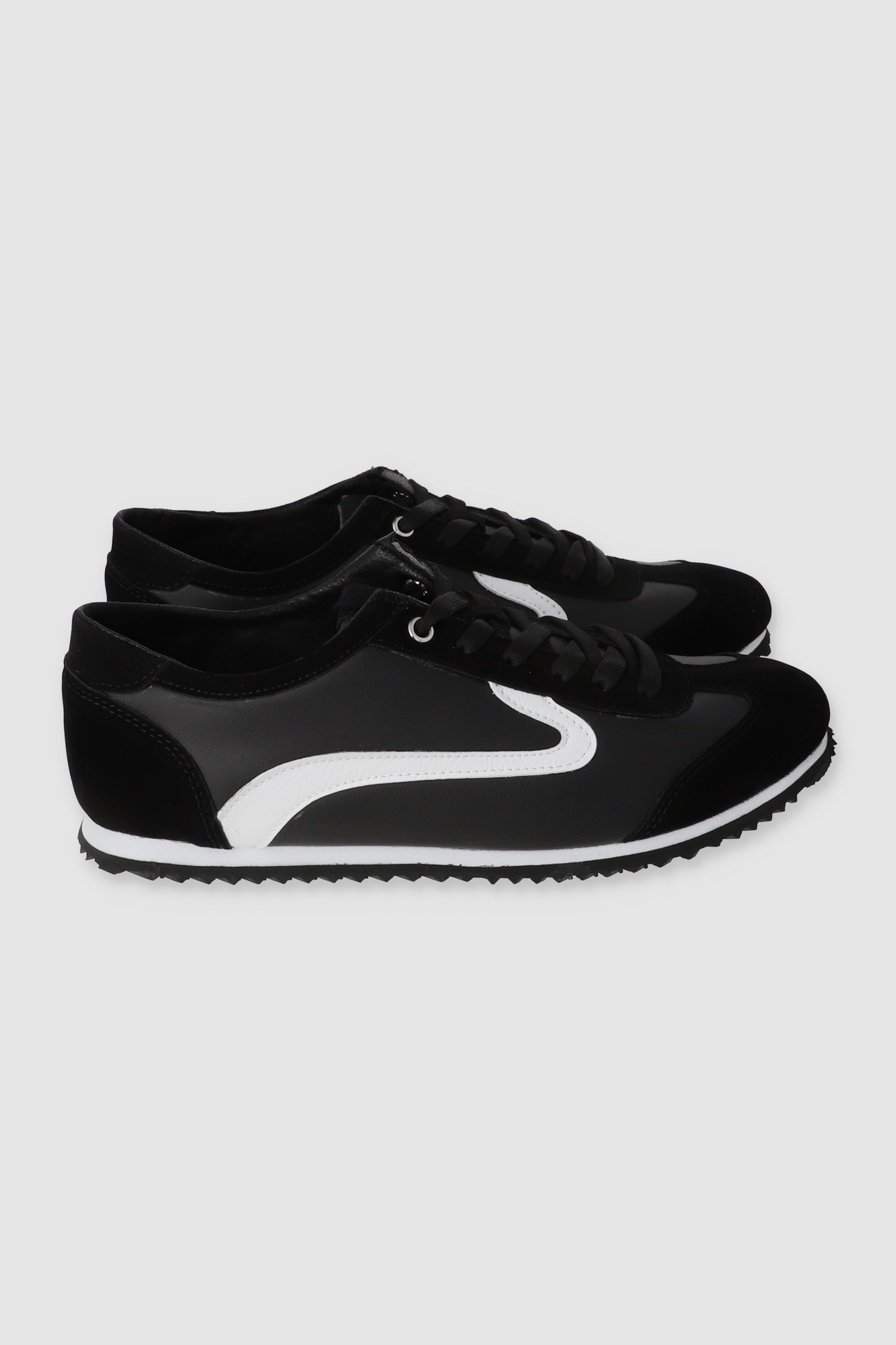 Tenis casual redondeado suede NEGRO