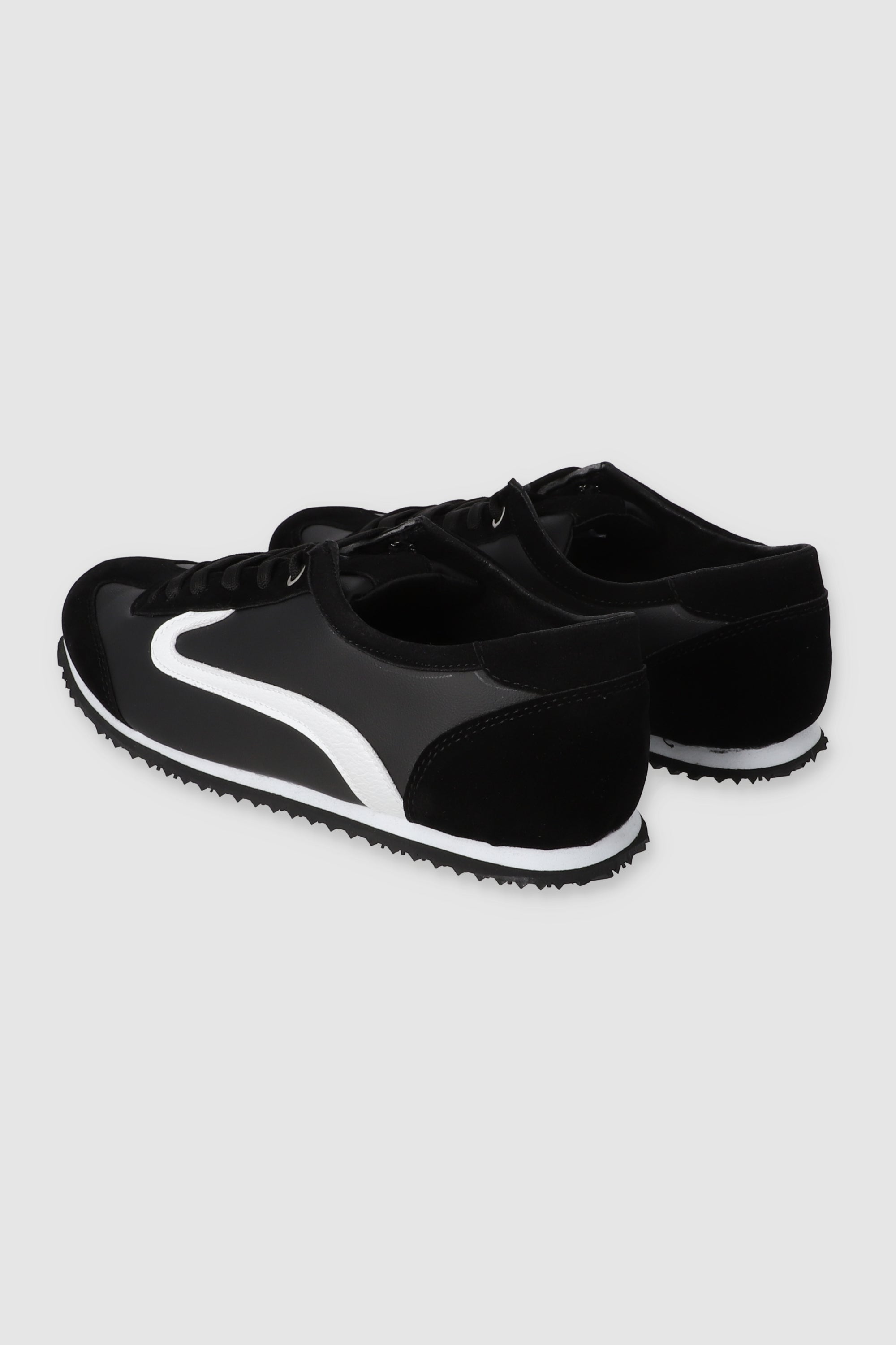 Tenis casual redondeado suede NEGRO