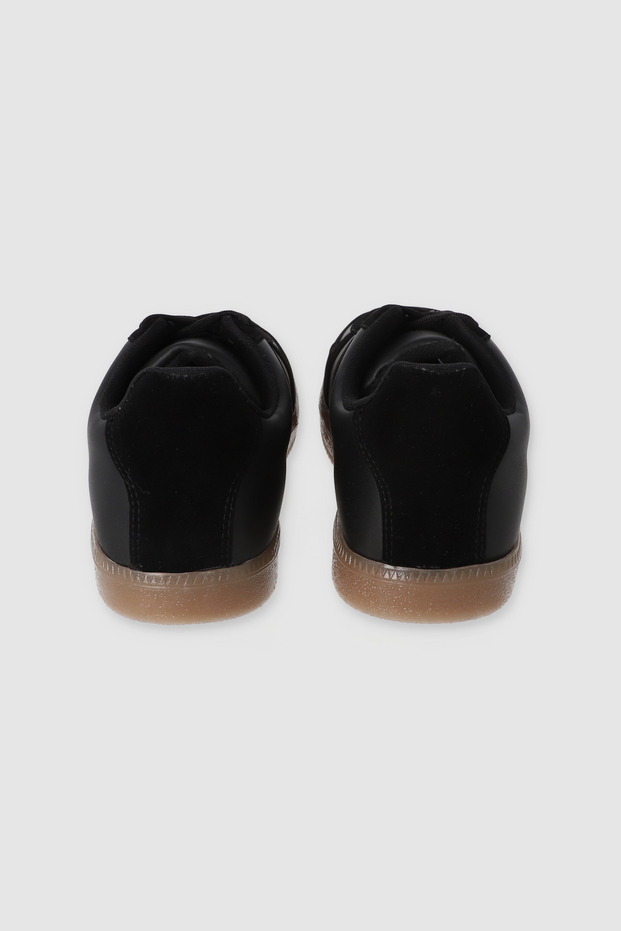Tenis casual contraste materiales NEGRO