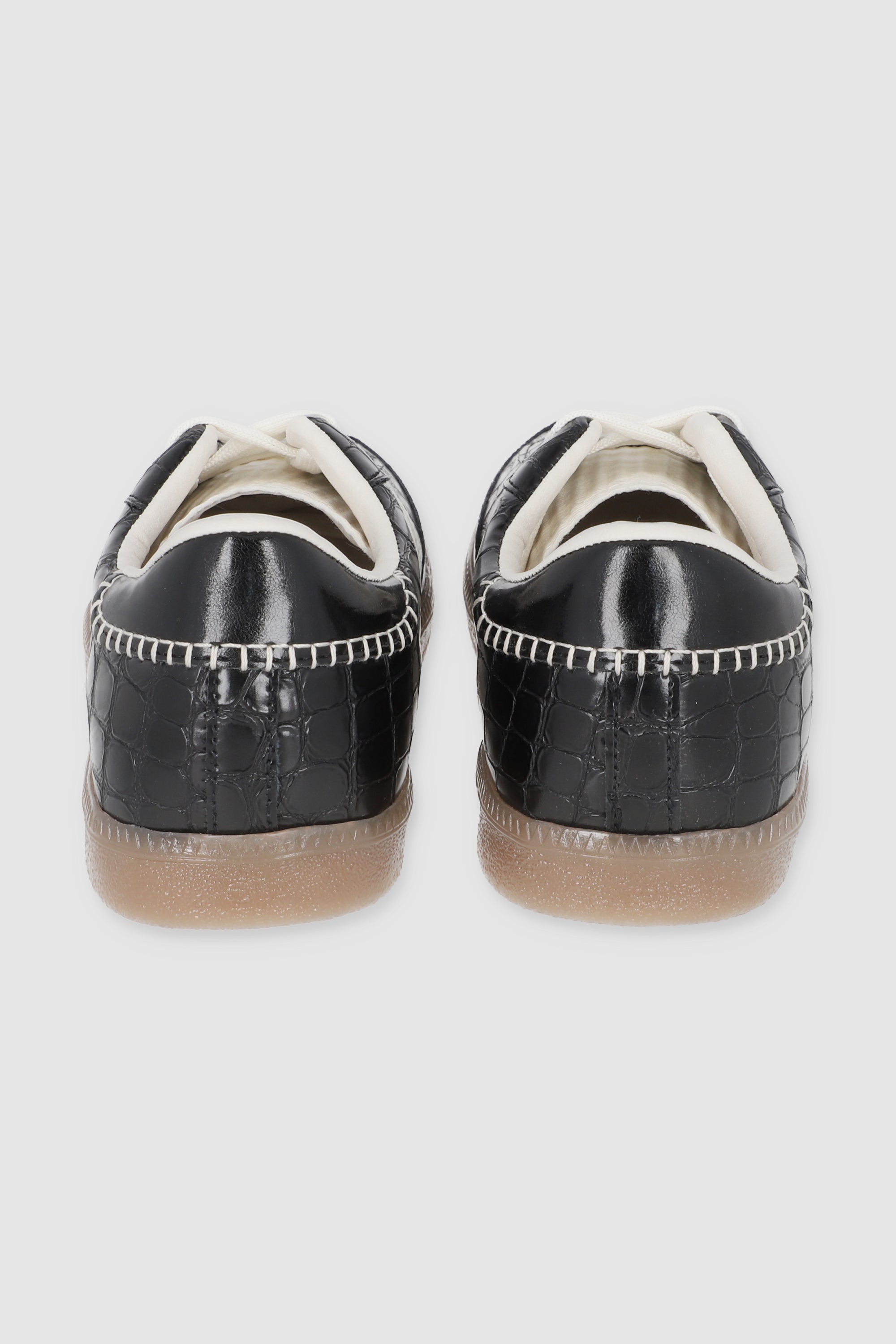 Tenis casual croco dos lineas NEGRO