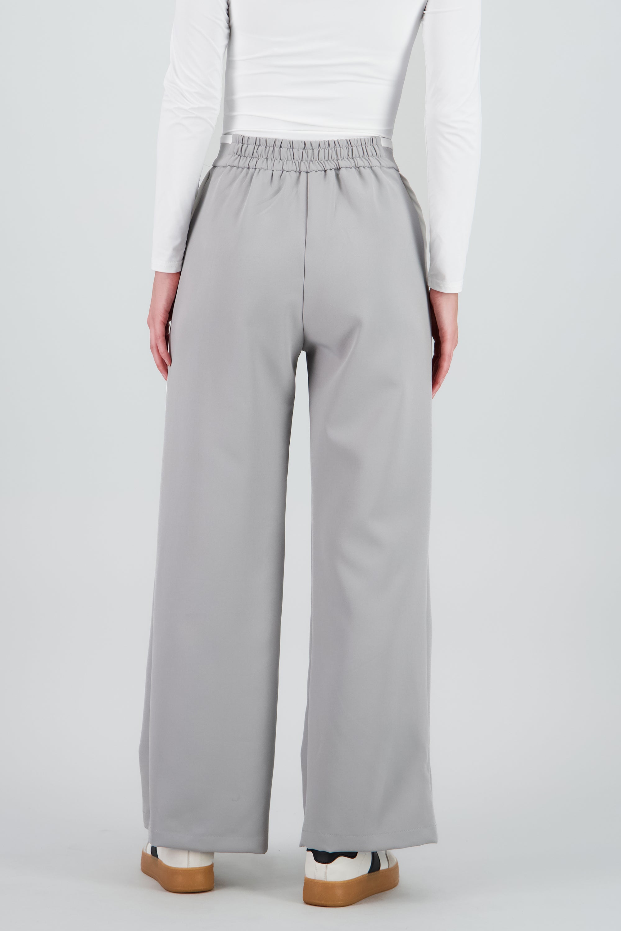Pantalon amplio doble pretina GRIS CLARO