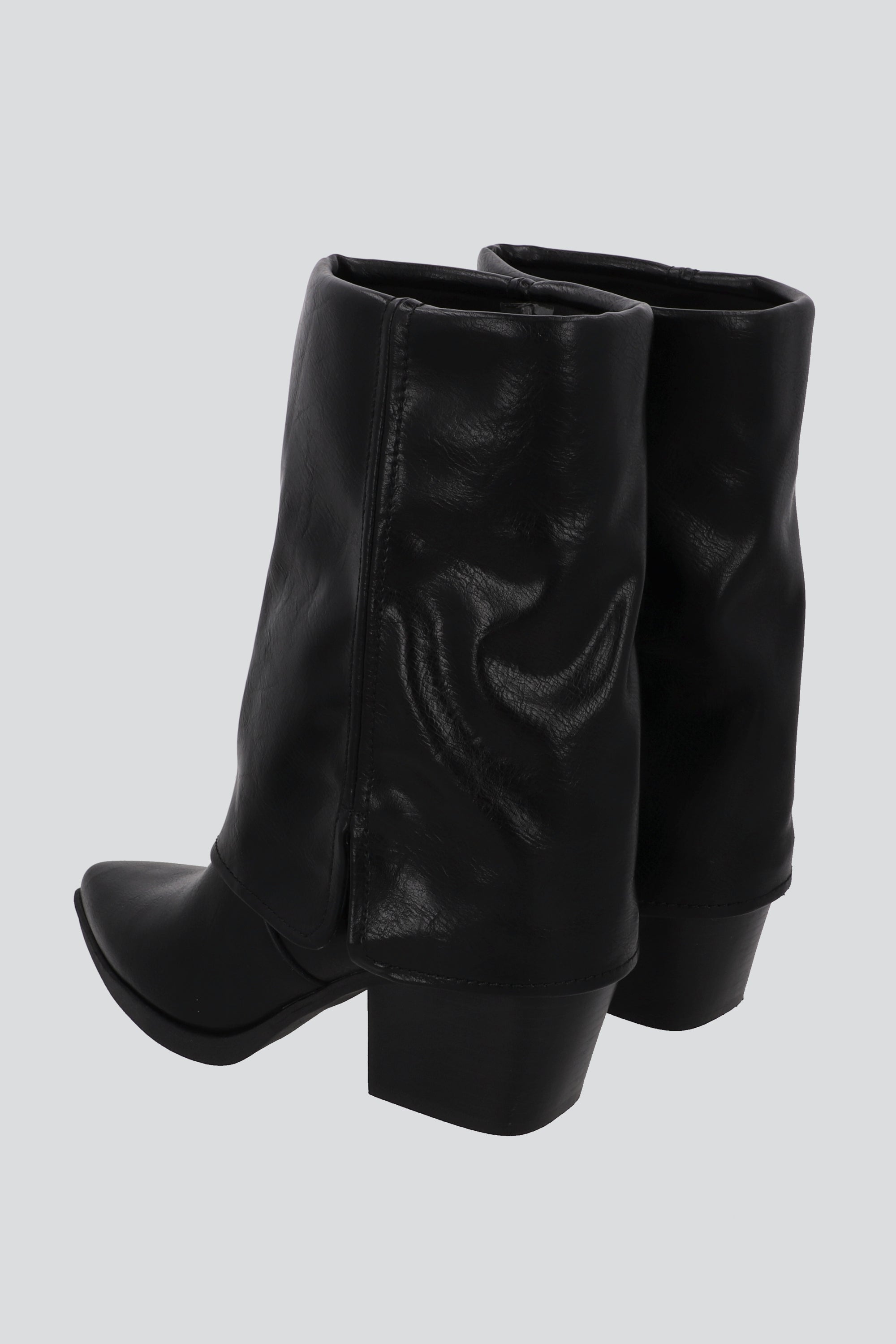 BOTA FUNDA POINTY NEGRO