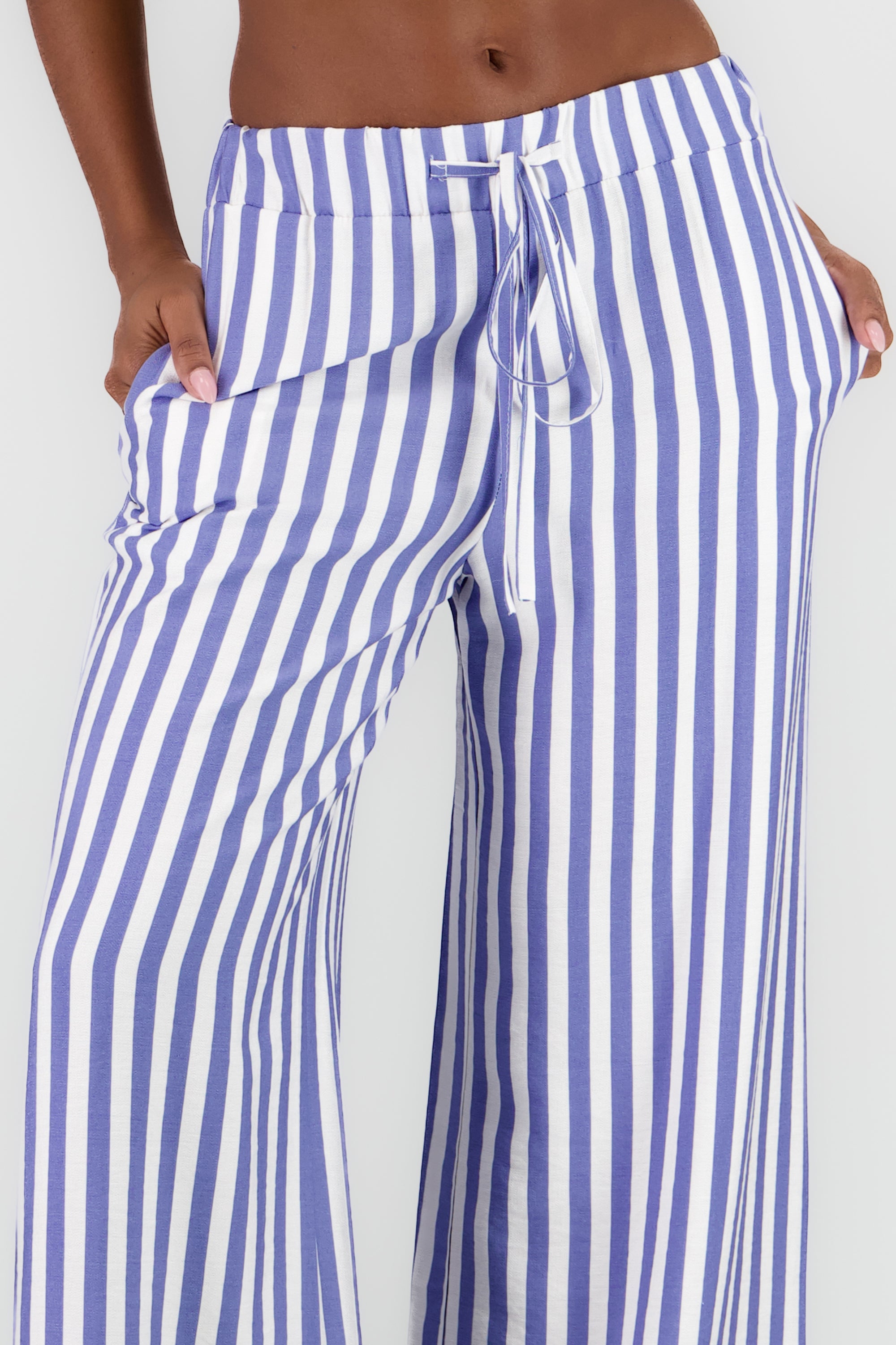 Pantalon fluido estampado rayas AZUL COMBO
