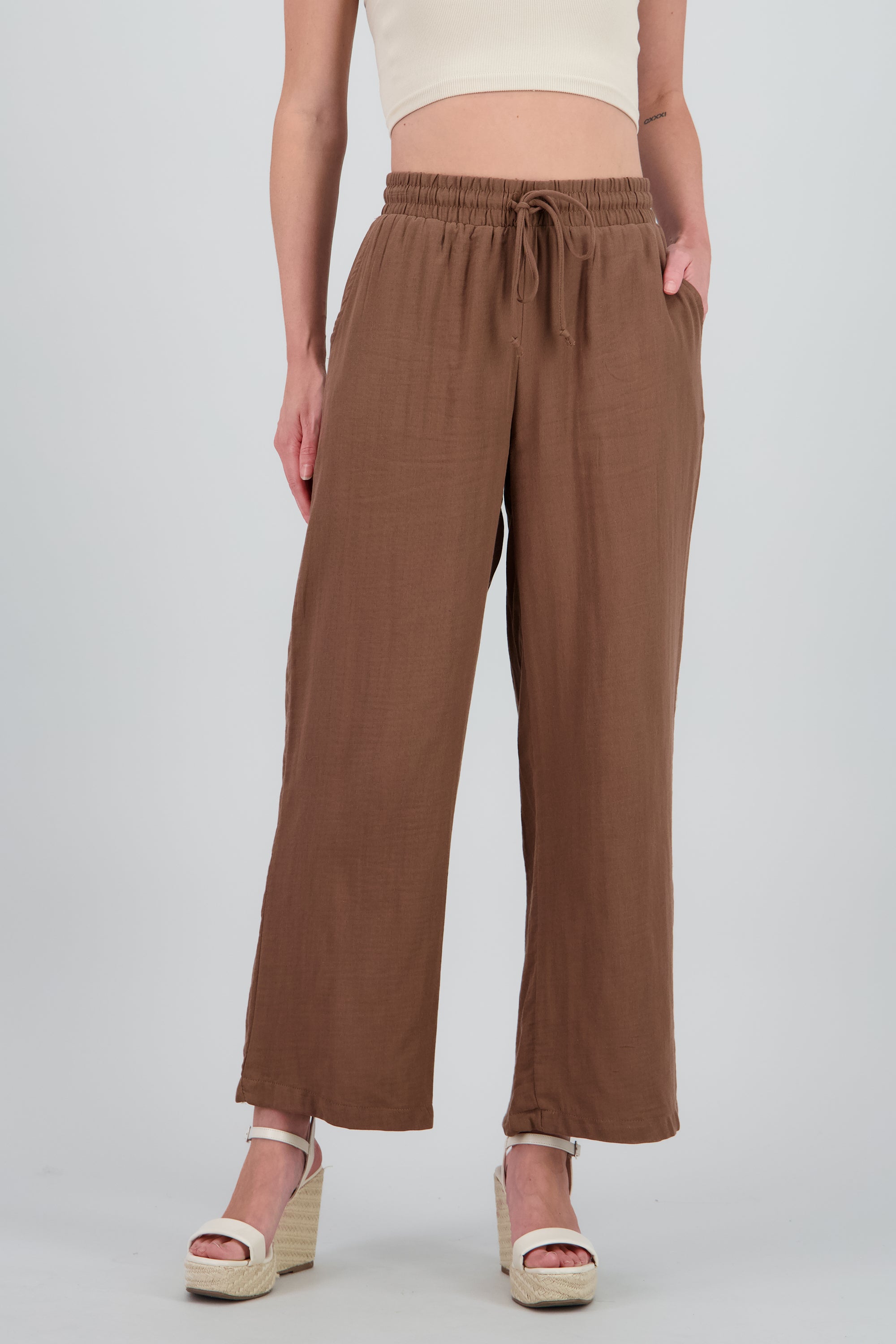 Pantalon amplio algodon CAFE
