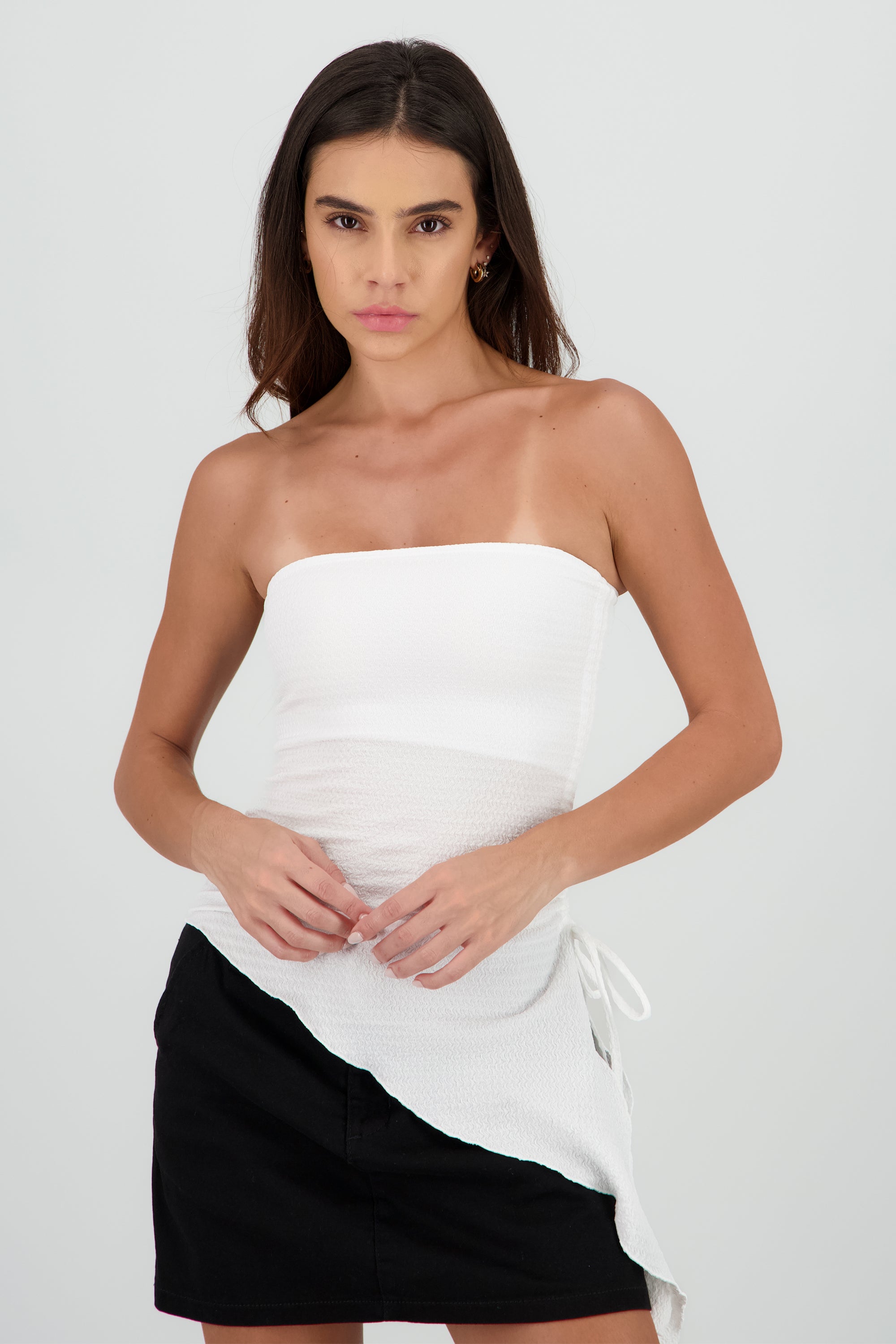 Top asimetrico con textura BLANCO
