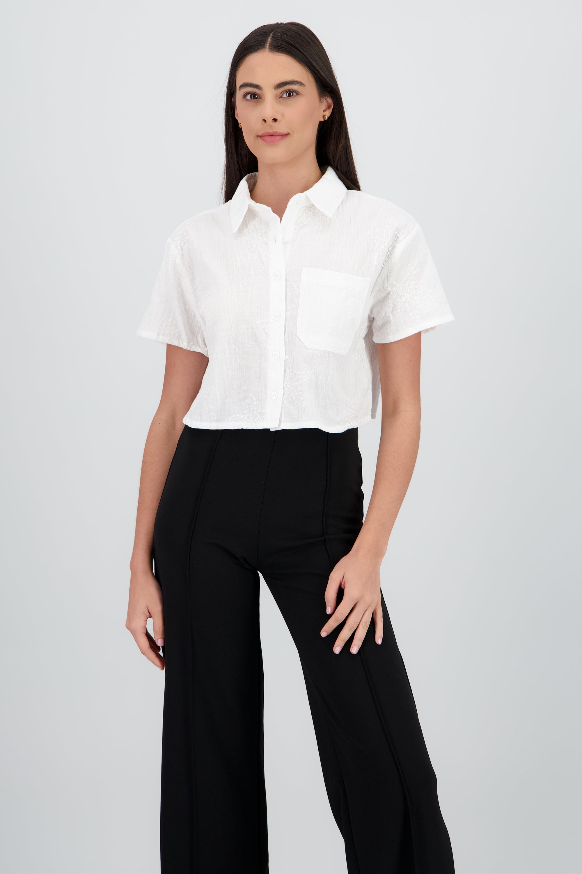 Camisa corta detalle bordado BLANCO