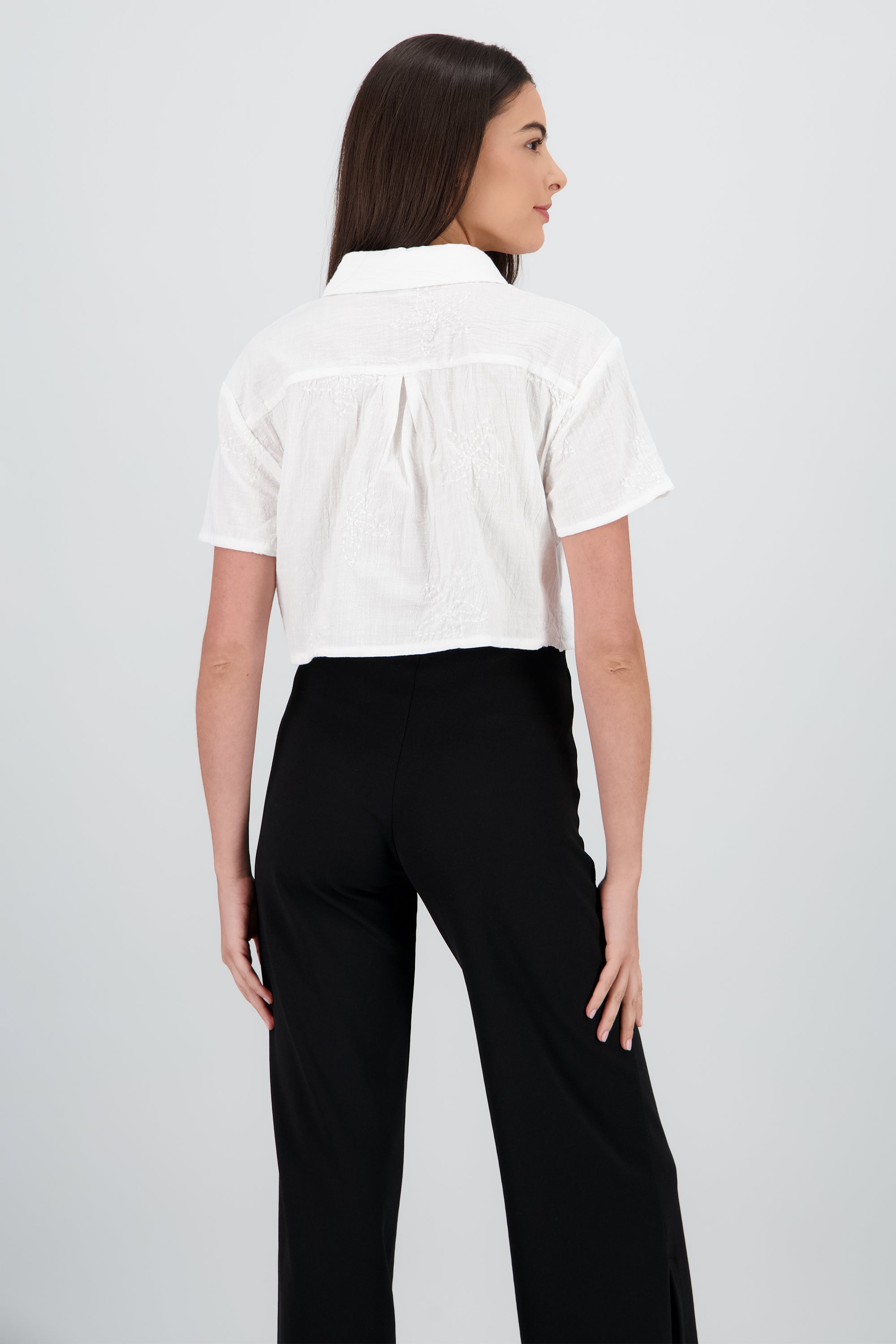 Camisa corta detalle bordado BLANCO