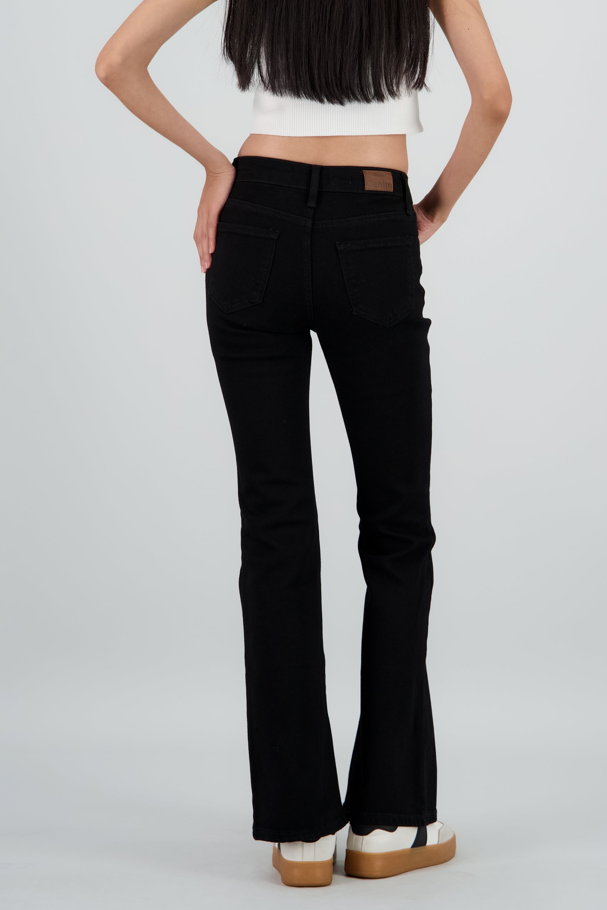 Jeans flare cintura media NEGRO
