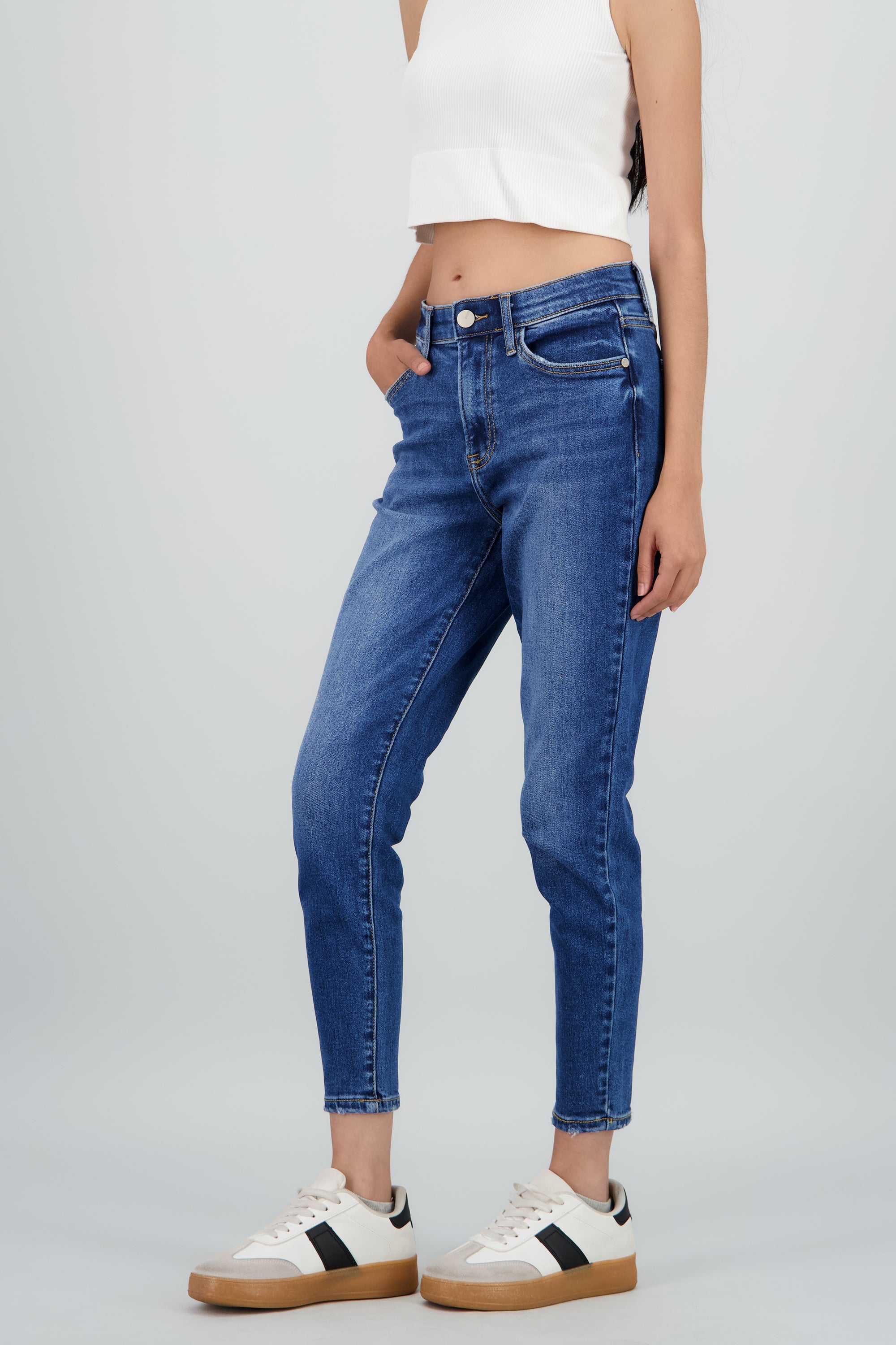 Jeans skinny elástico MEDIUM WASH