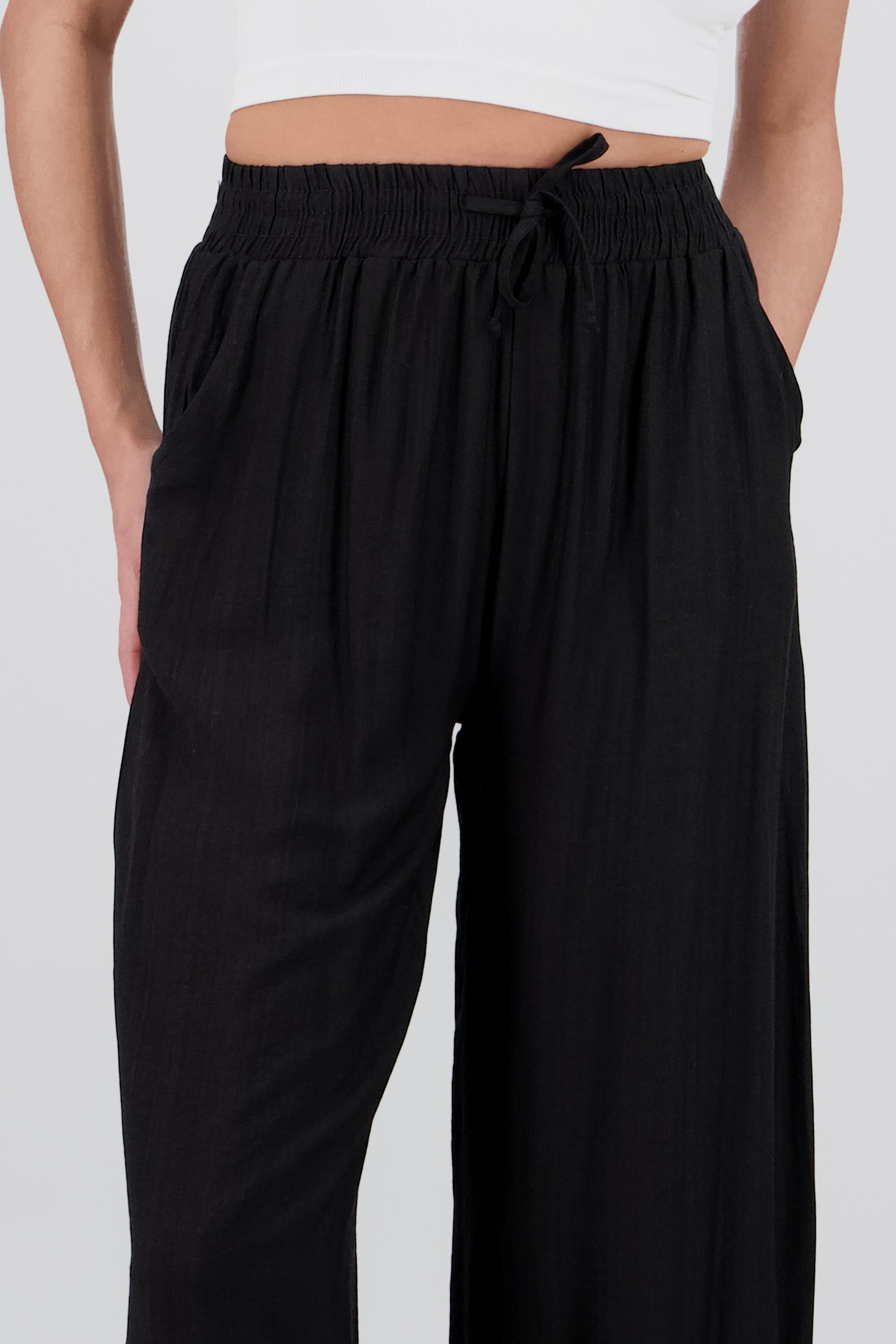 Pantalón Amplio NEGRO