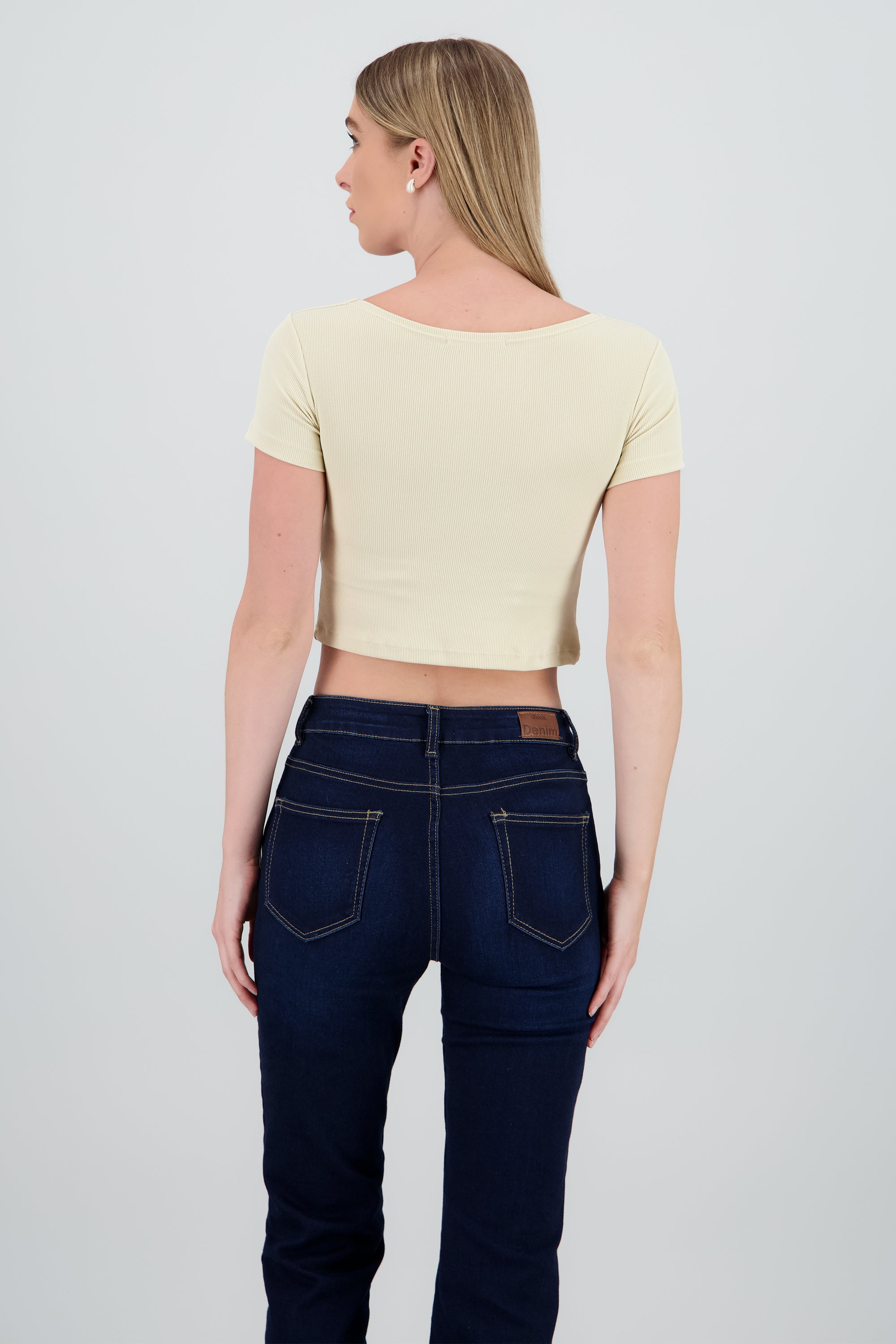 Top de escote cuadrado de rib liso HUESO