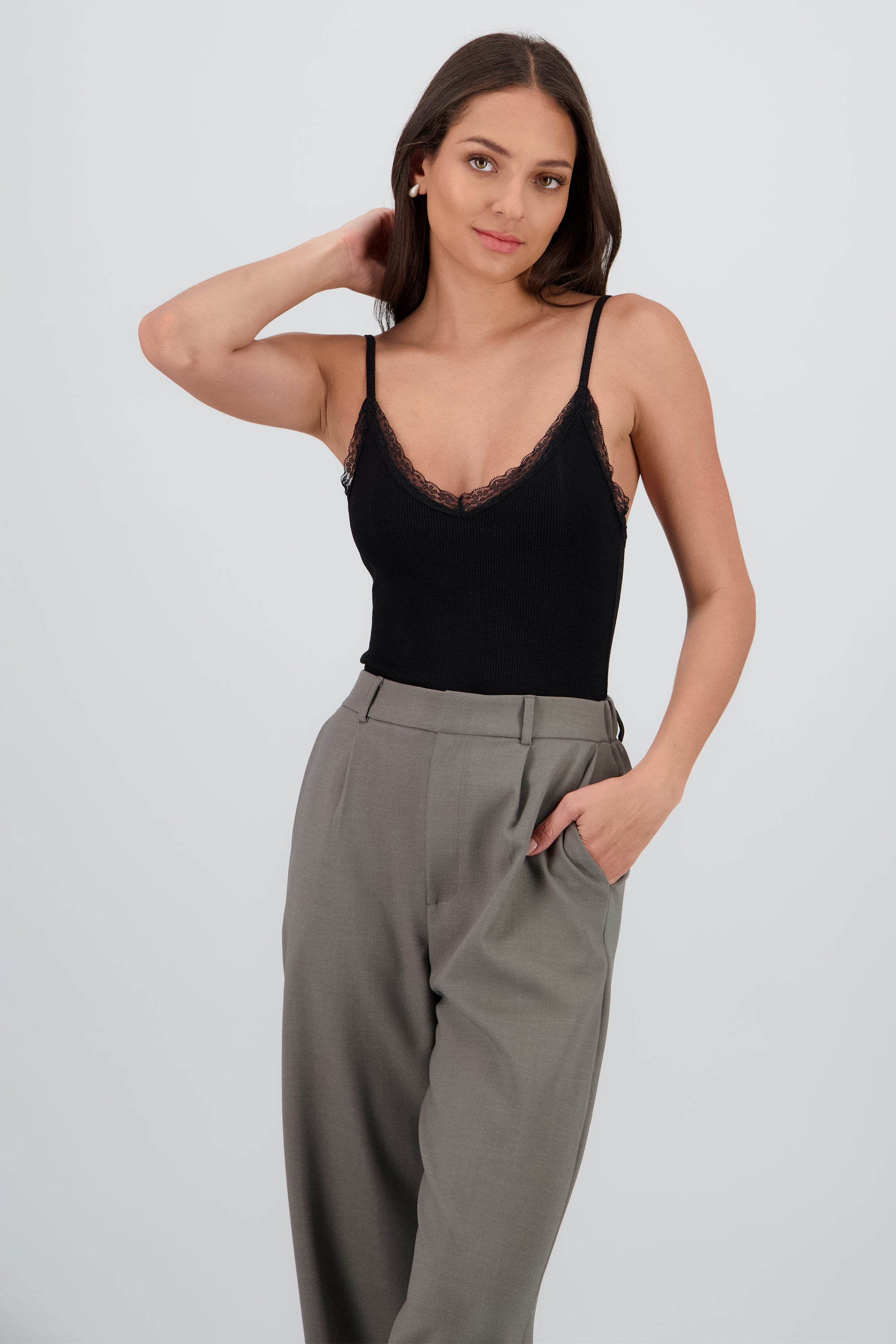 Body tirantes detalle encaje rib NEGRO