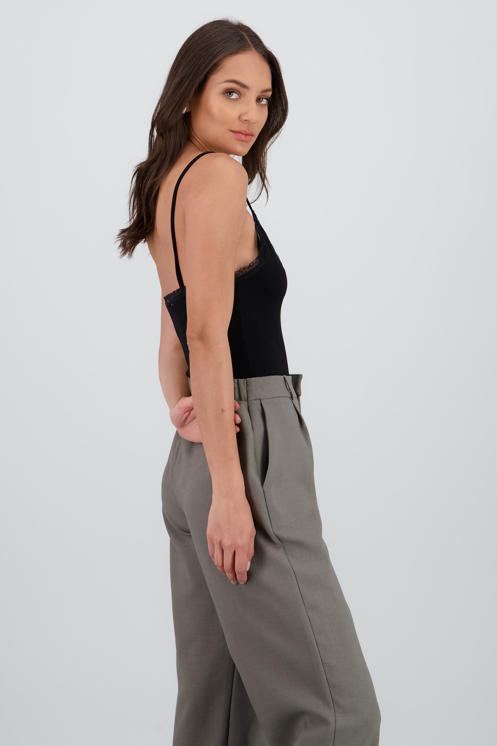 Body tirantes detalle encaje rib NEGRO