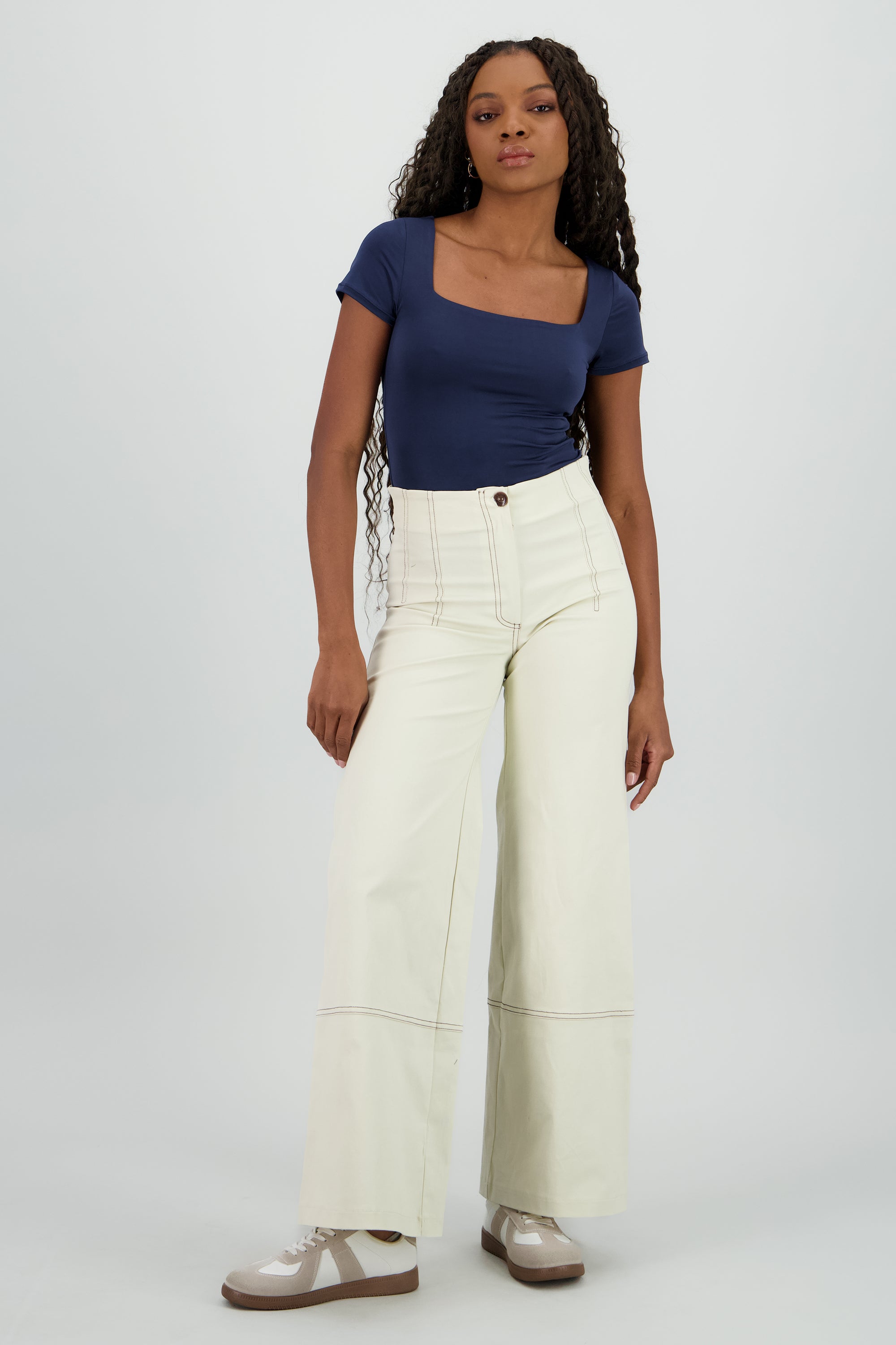 Pantalon amplio contraste costura HUESO