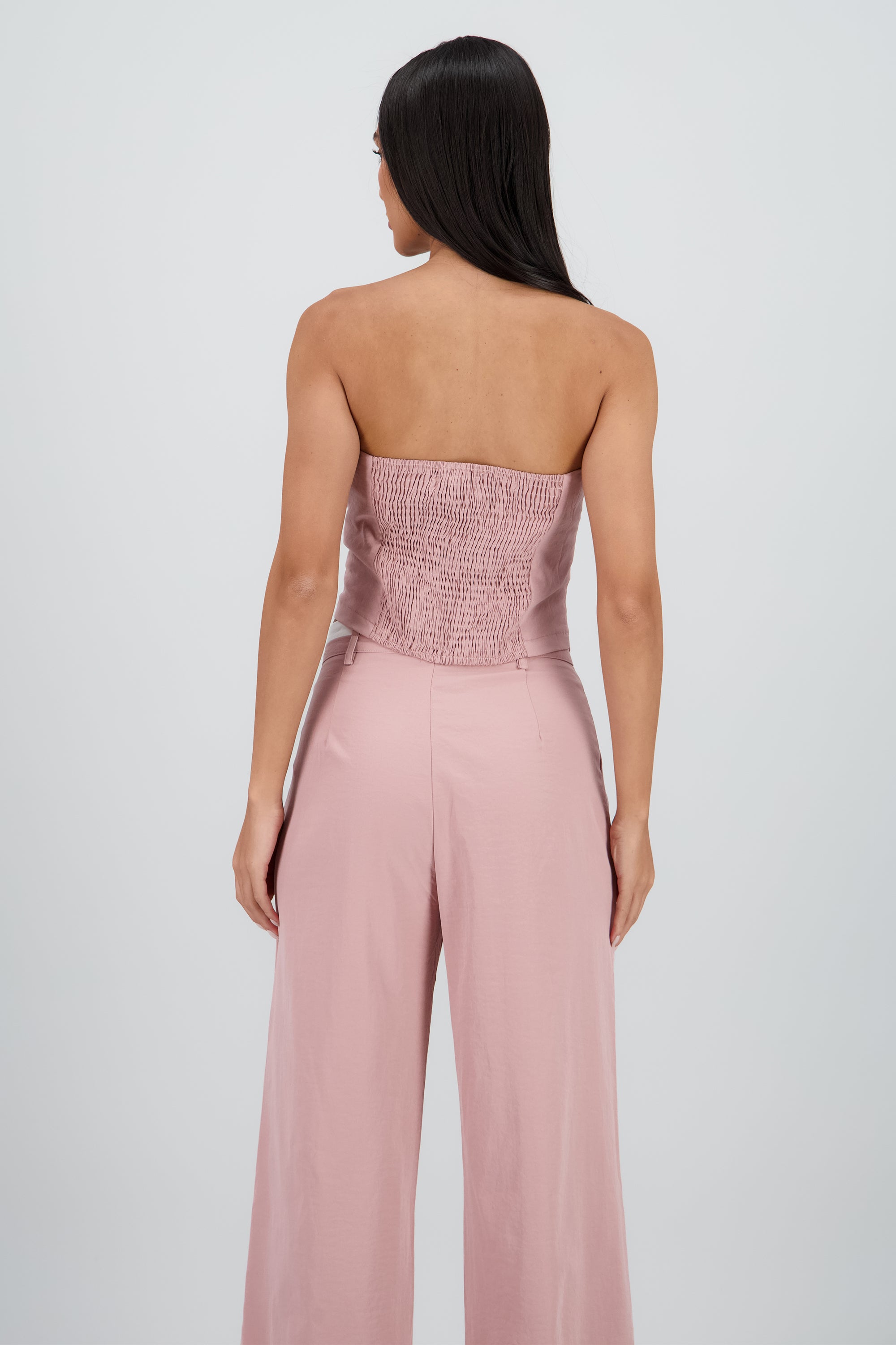 Top strapless sastre detalle contraste color Hyps ROSA