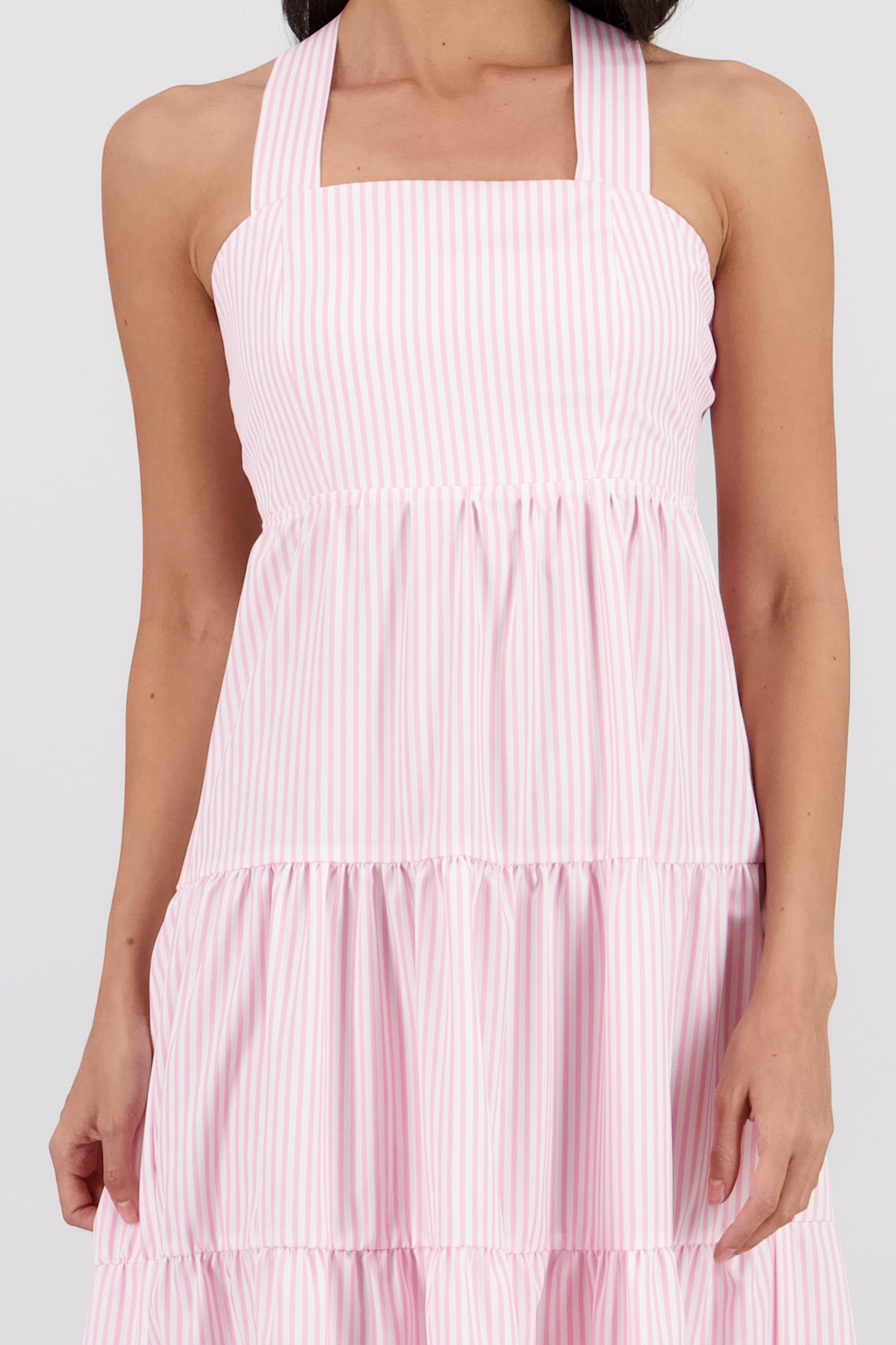 Vestido midi tirantes gruesos olanes ROSA COMBO