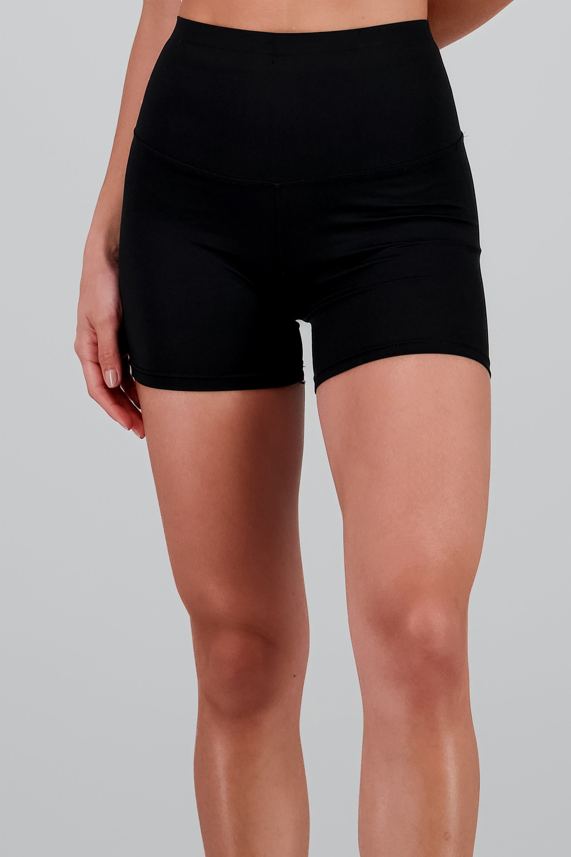 Short biker effecto pump up NEGRO