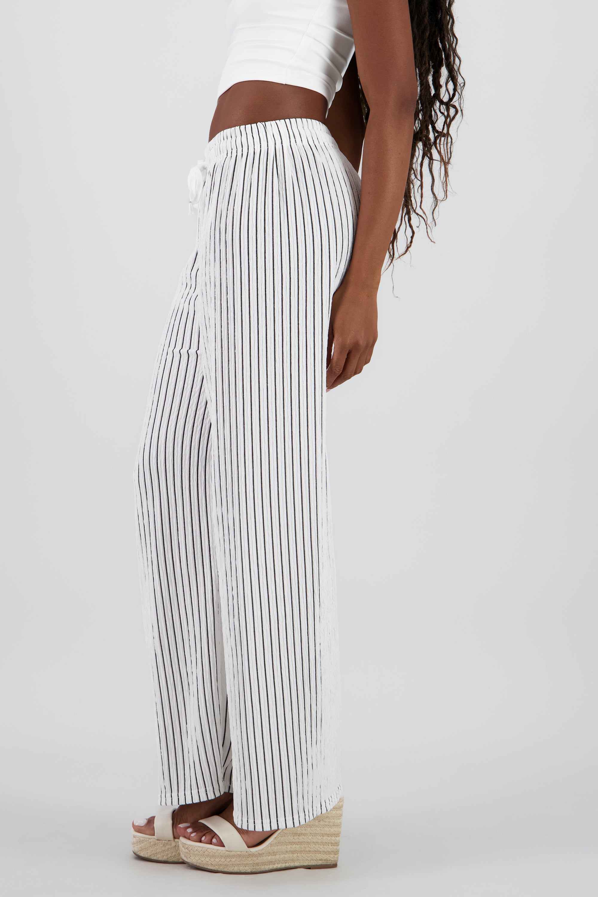 Pantalon rayas fluido HUESO COMBO