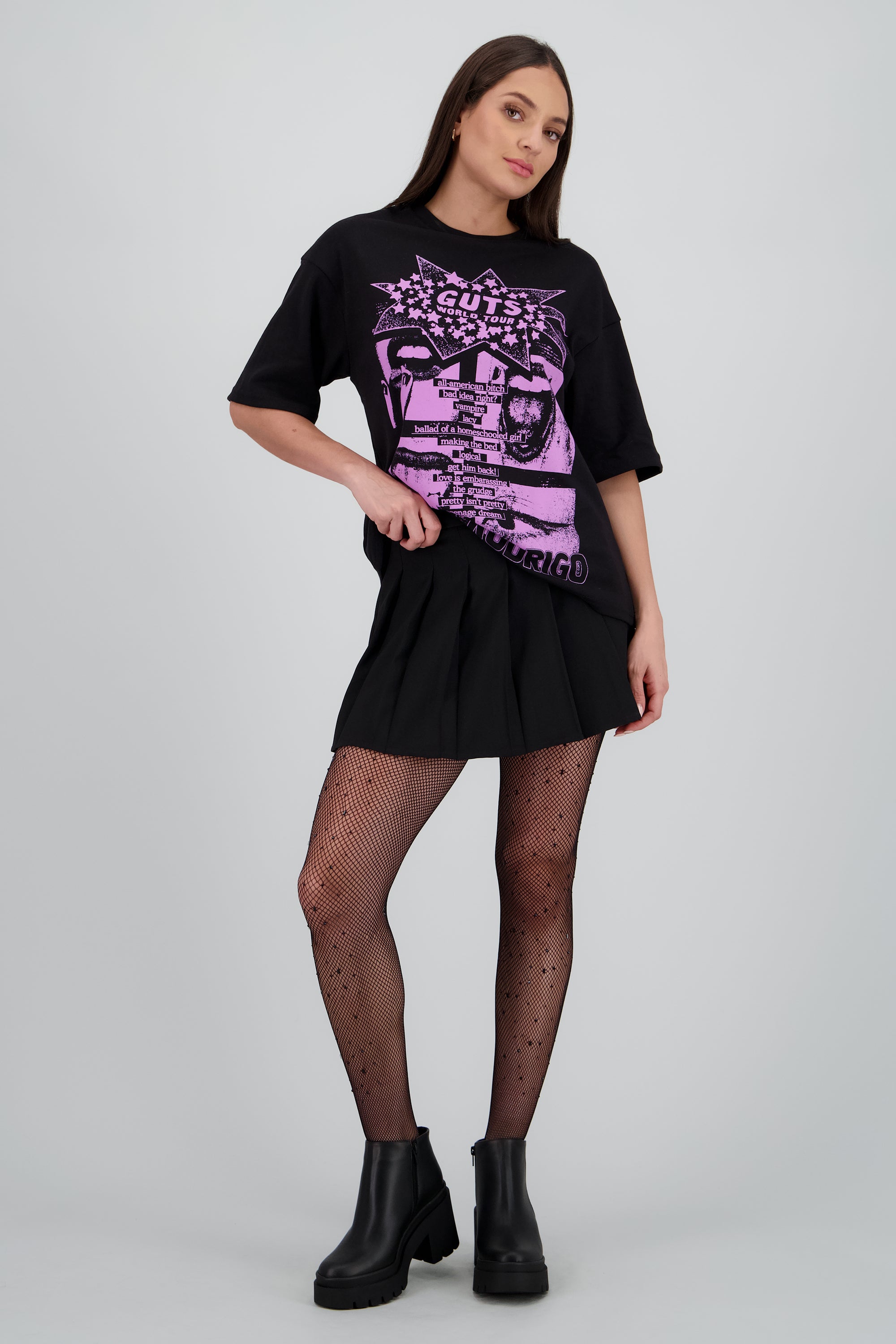 Playera oversized Olivia Rodrigo NEGRO