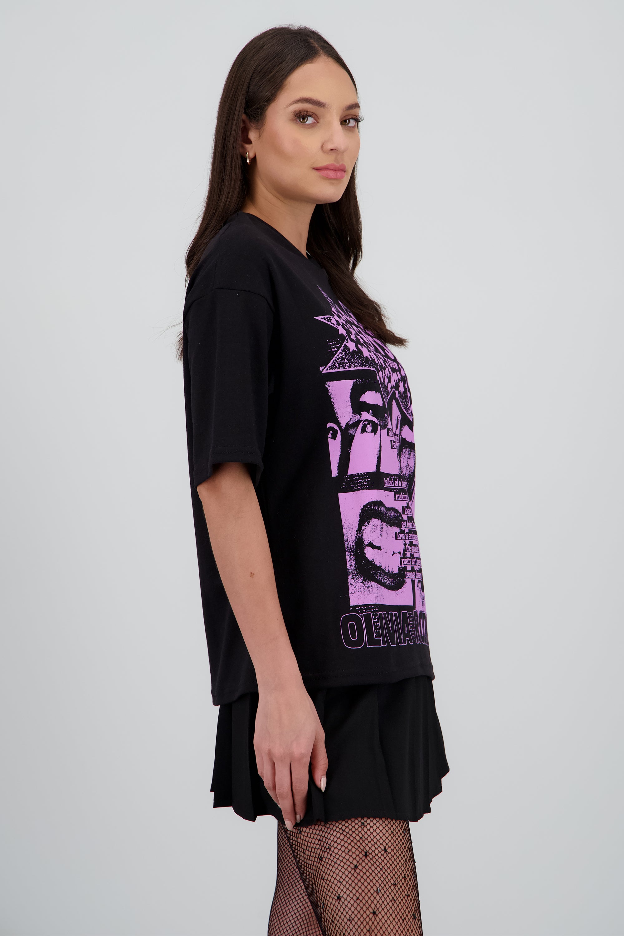 Playera oversized Olivia Rodrigo NEGRO