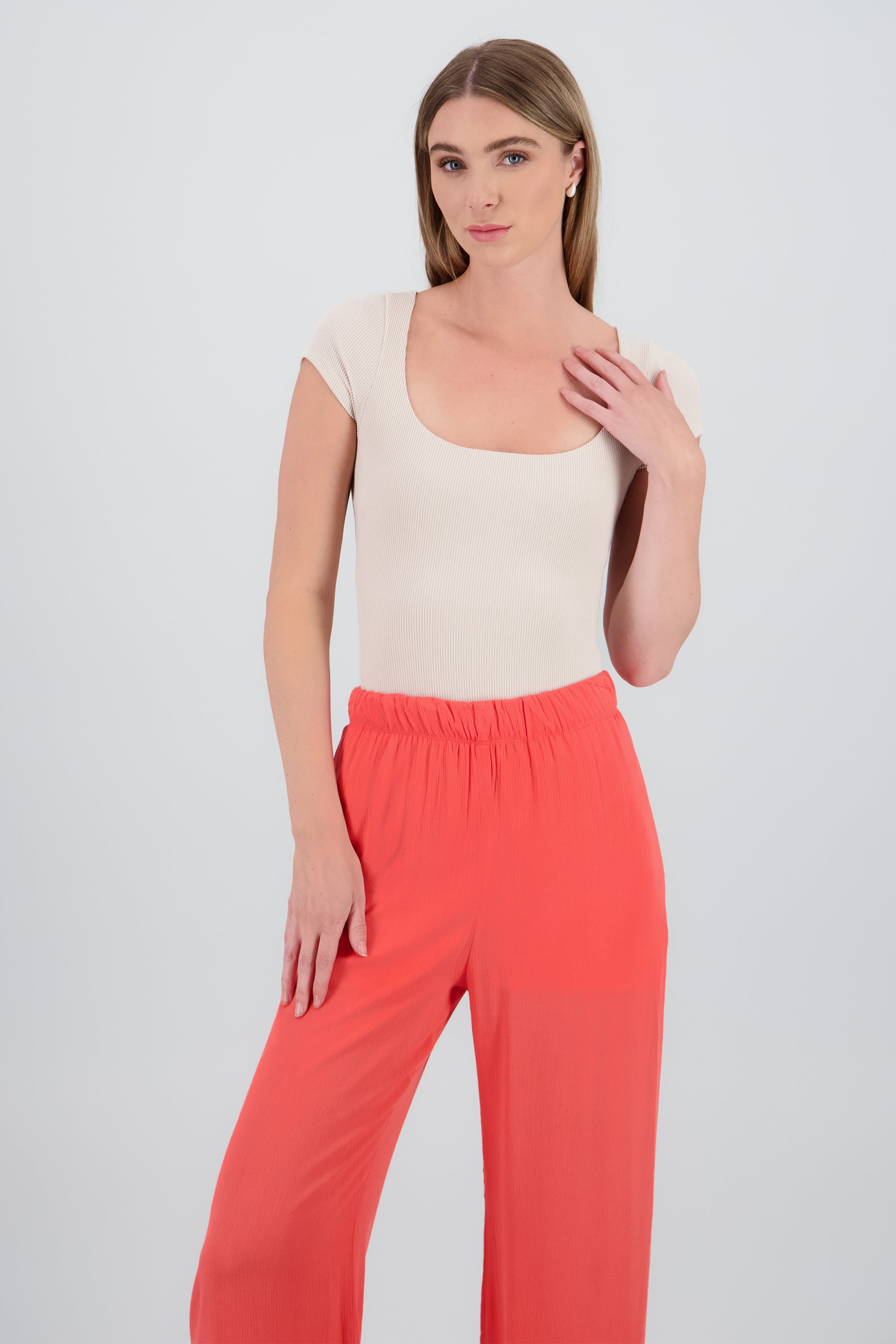 Body escote cuadrado CREMA
