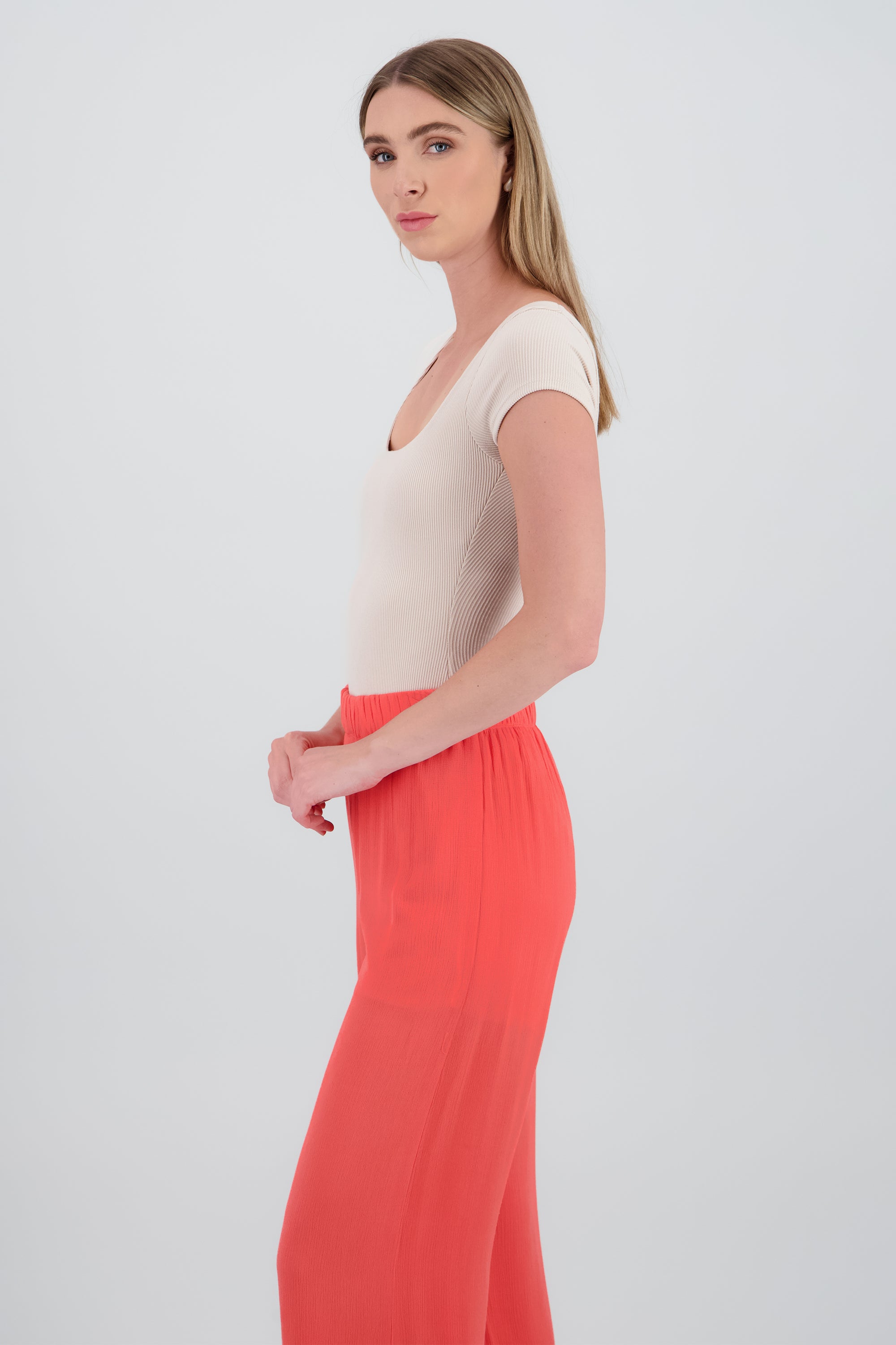 Body escote cuadrado CREMA