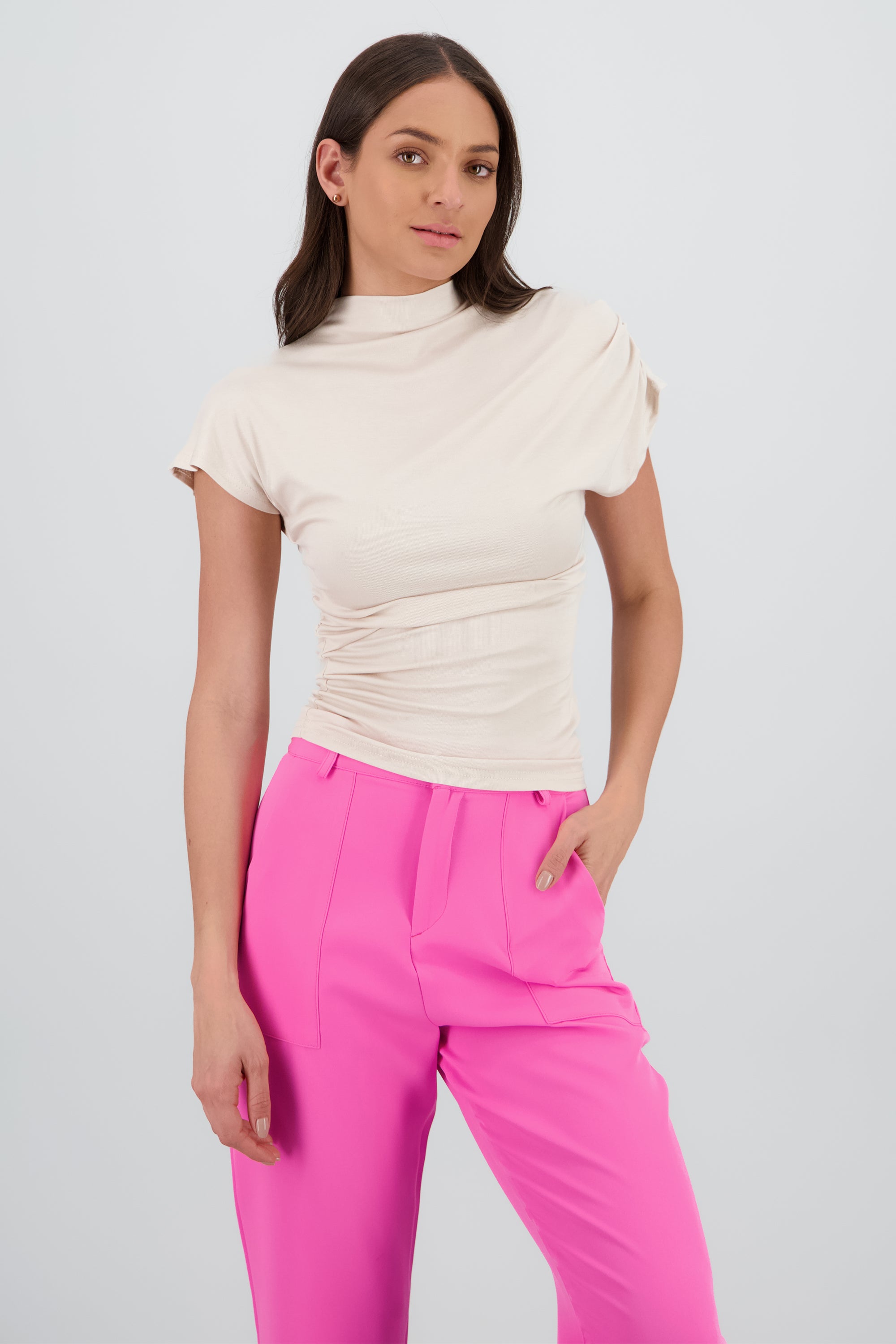 Playera con fruncido BEIGE