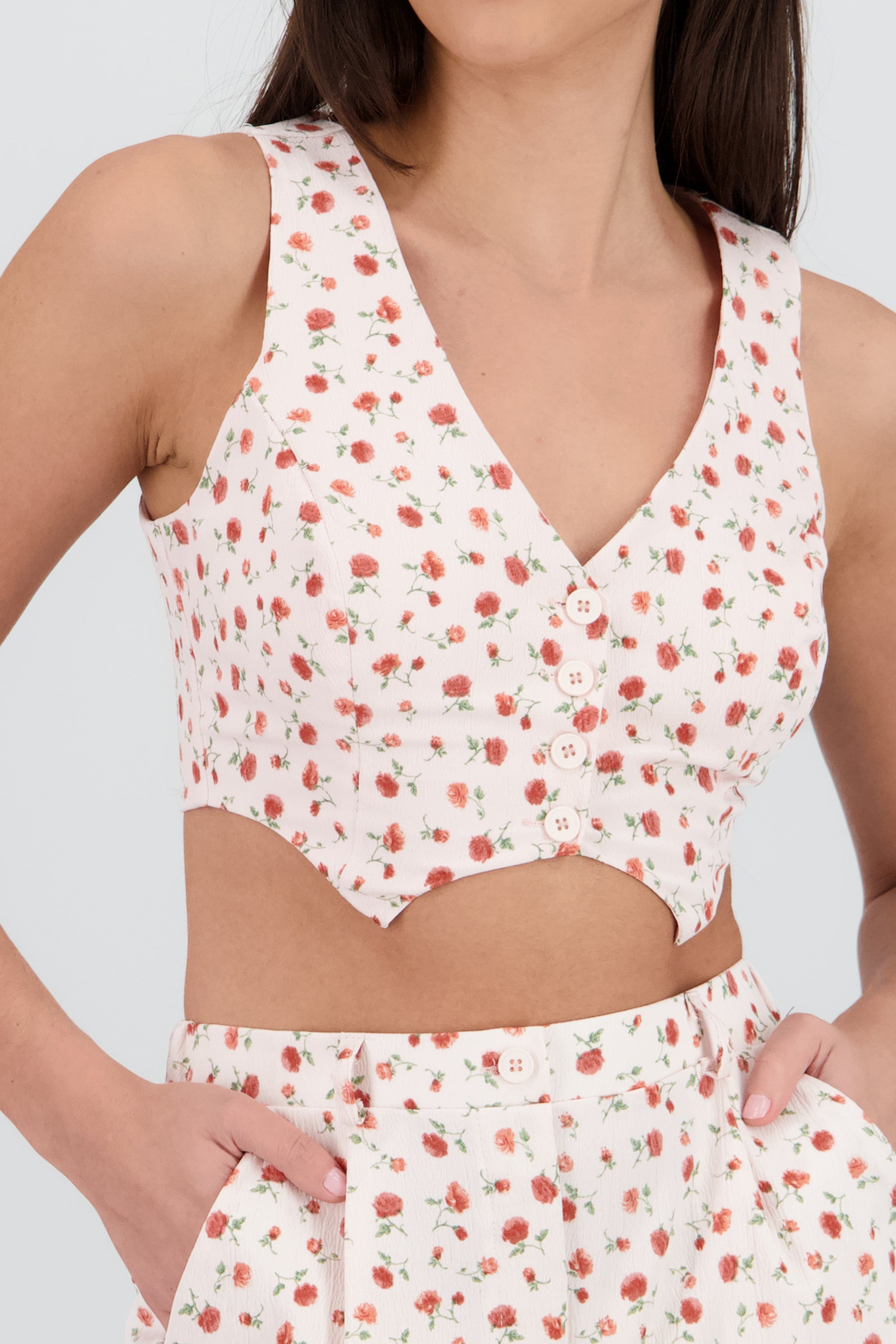 Chaleco corto estampado rosas ROSA COMBO