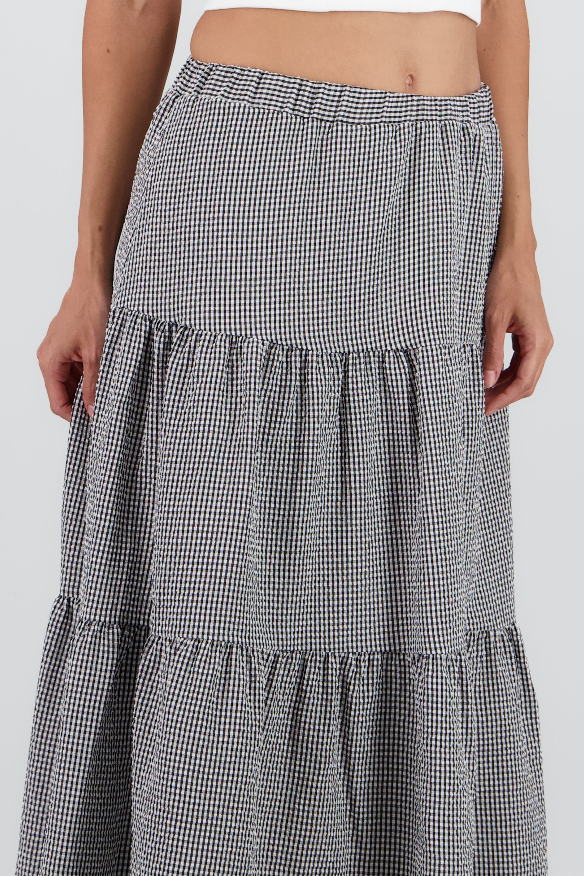 Falda midi resorte olanes NEGRO