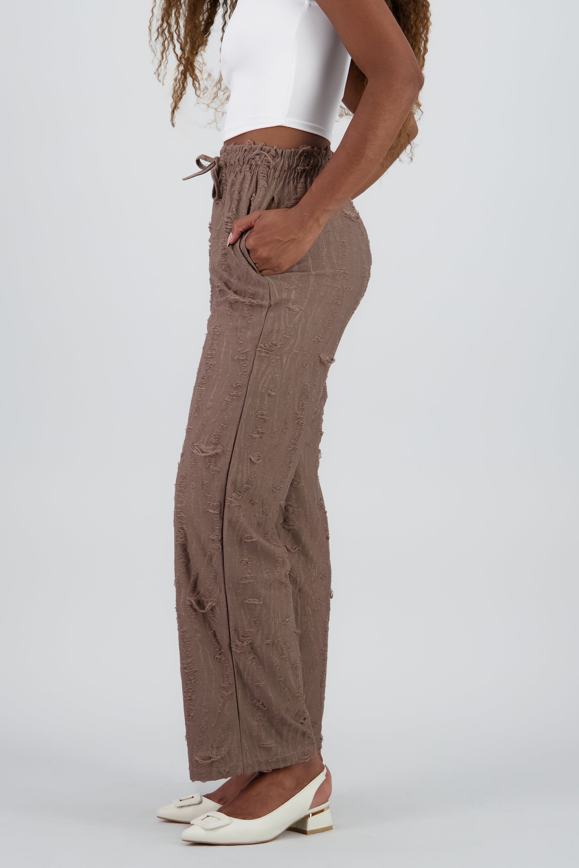 Pantalon jareta textura ligero CAFE