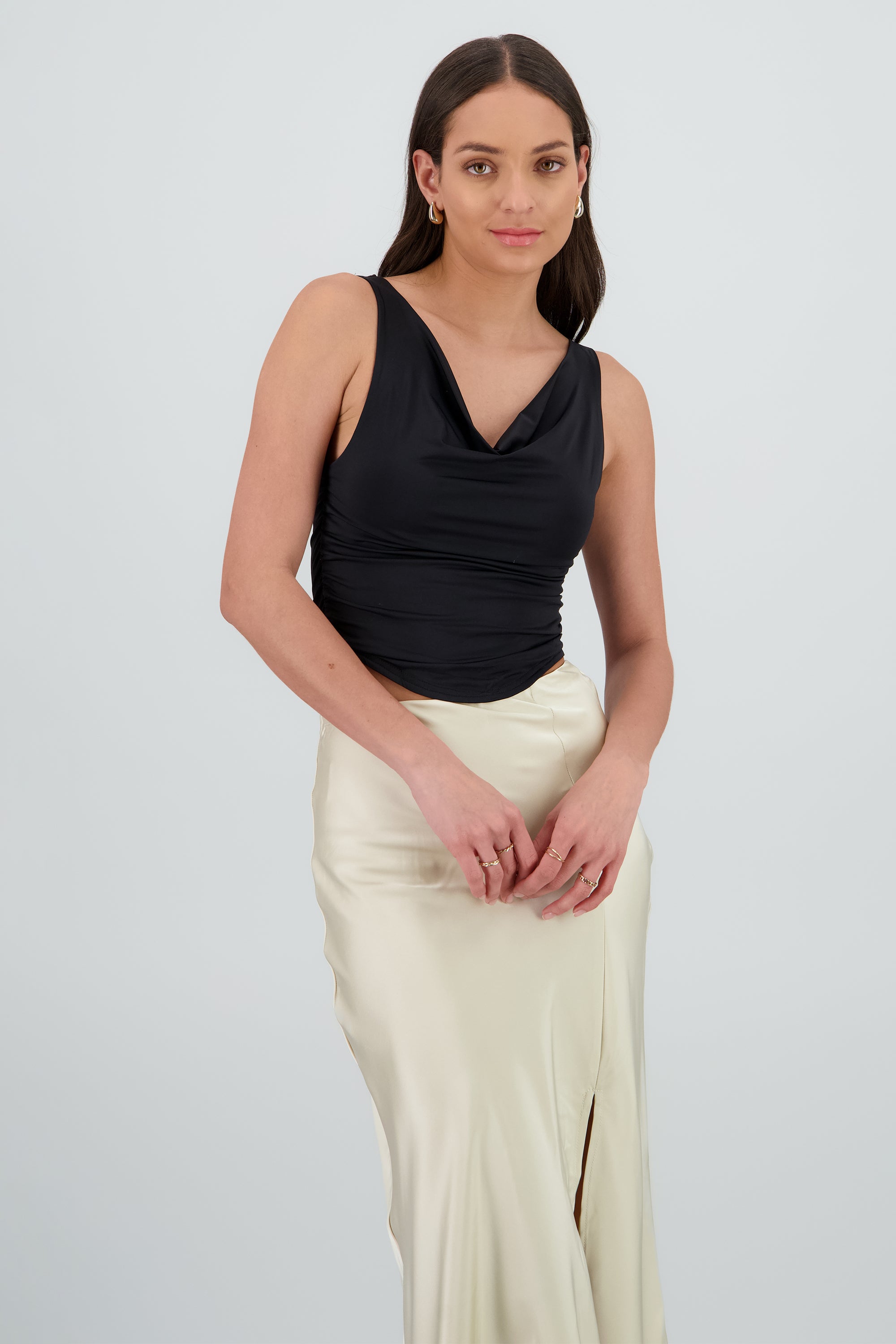 Top escote drapeado sin mangas NEGRO