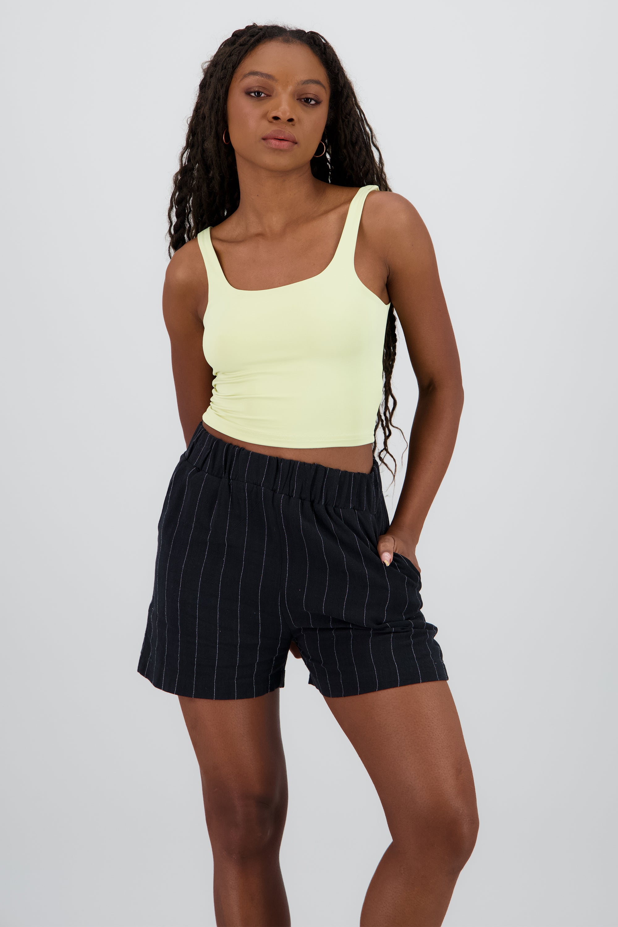 Top tirantes cuello redondo VERDE CLARO