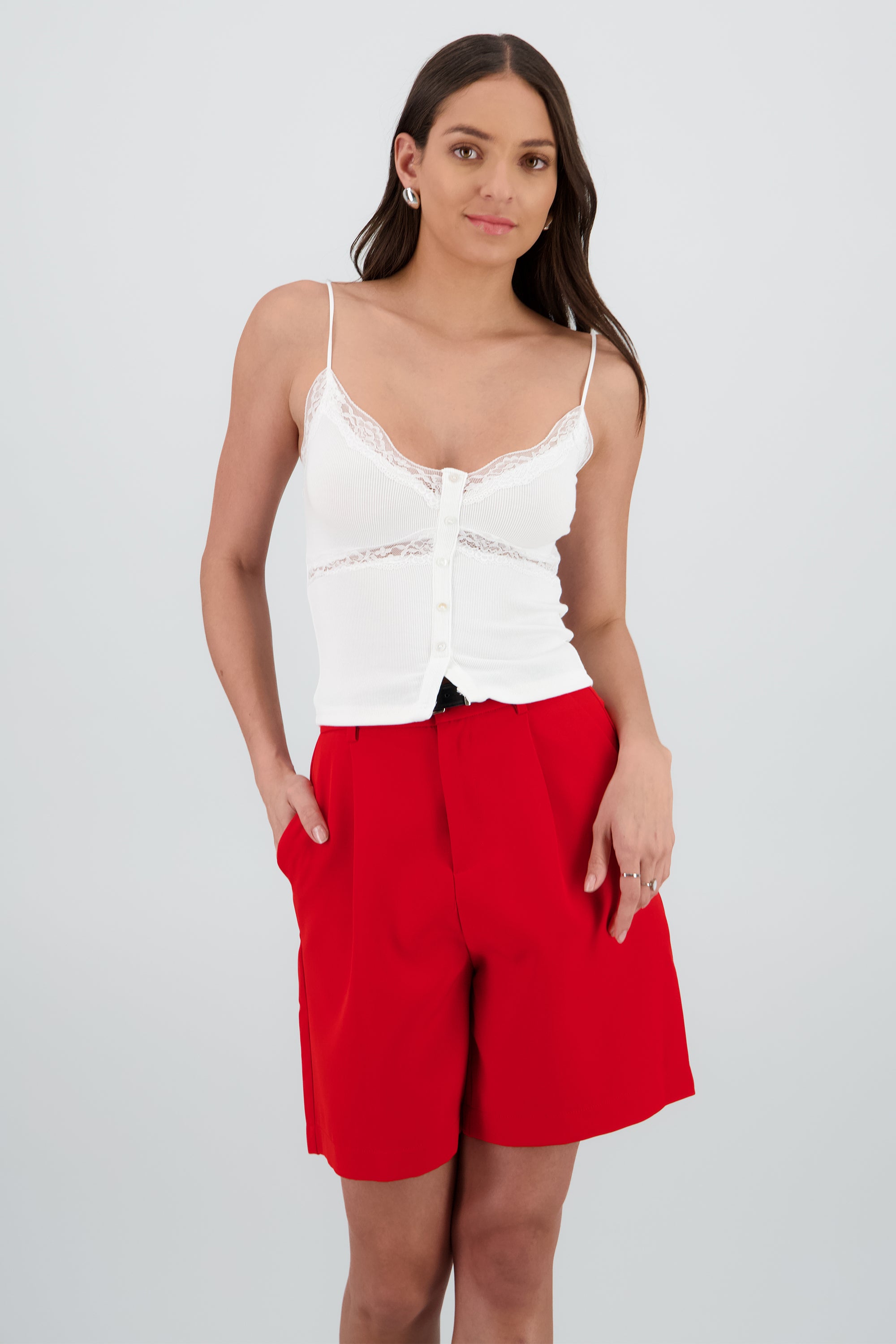 Top tirantes detalle encaje botones BLANCO