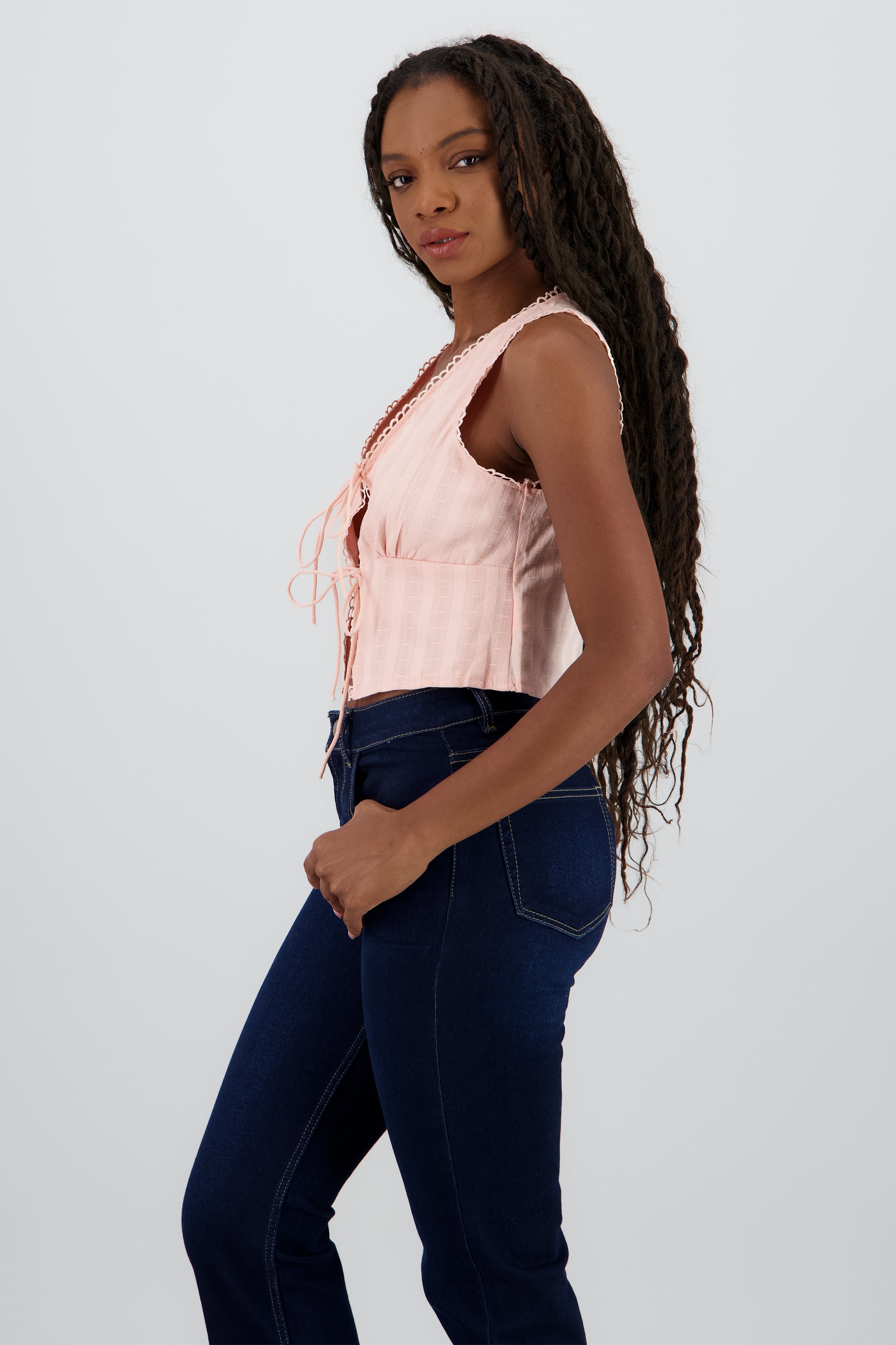 BLUSA DETALLE MOÑOS ROSA