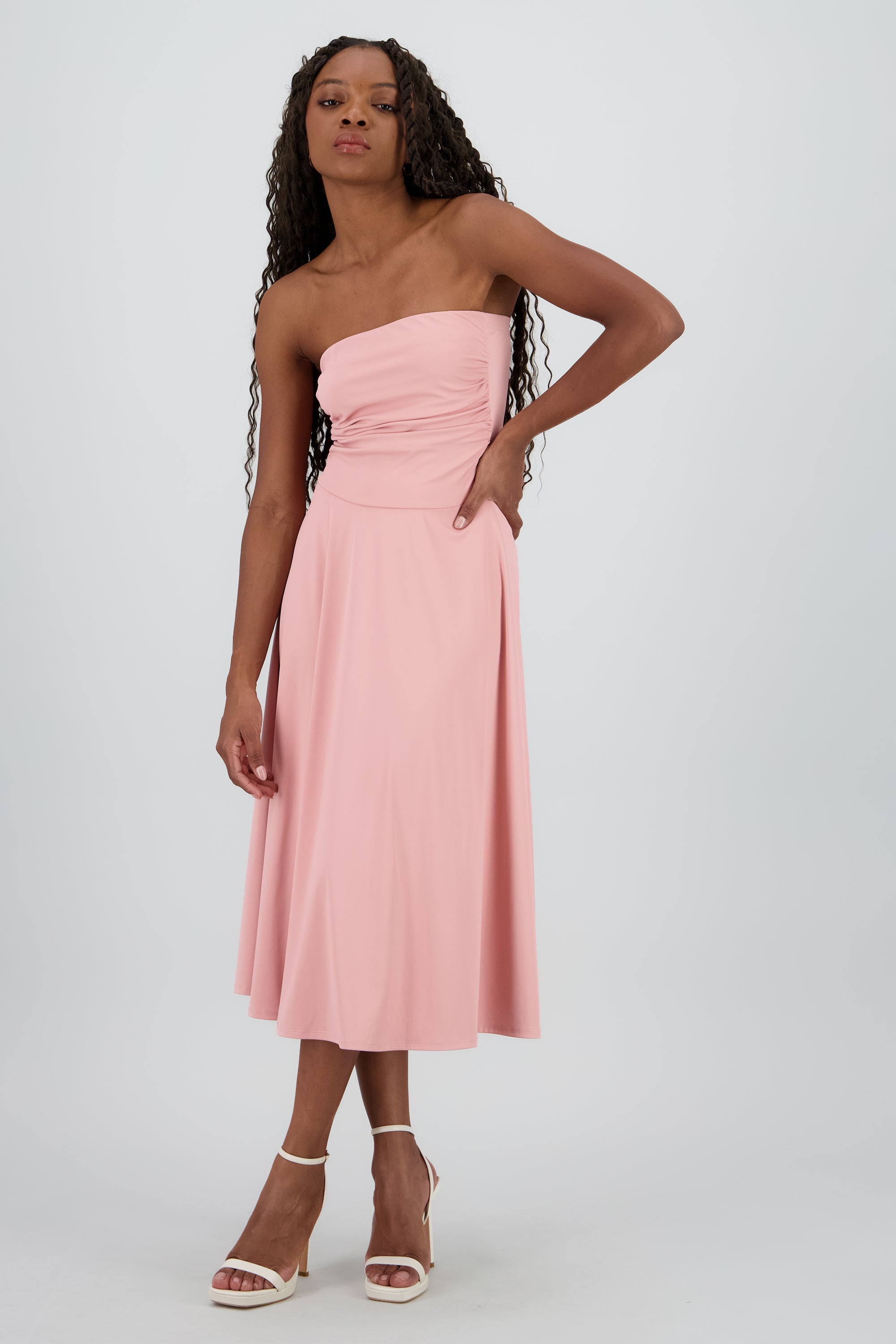 Vestido mini drapeado strapless ROSA PASTEL